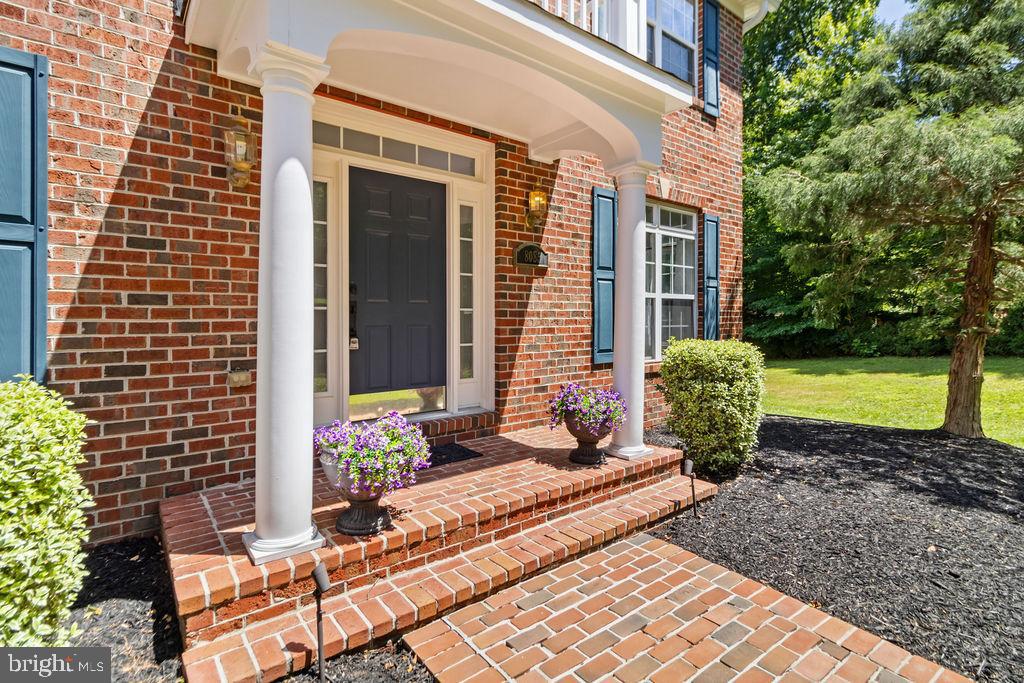 LONGEMEADE - Residential
