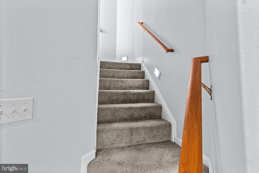 LONGEMEADE - Residential