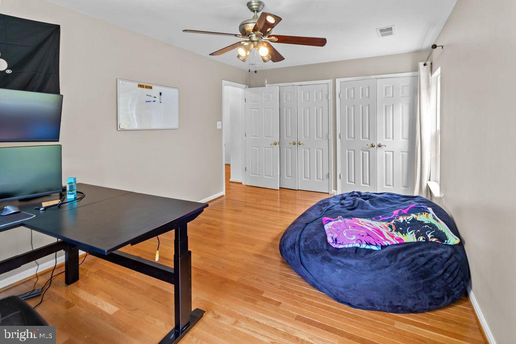 LONGEMEADE - Residential