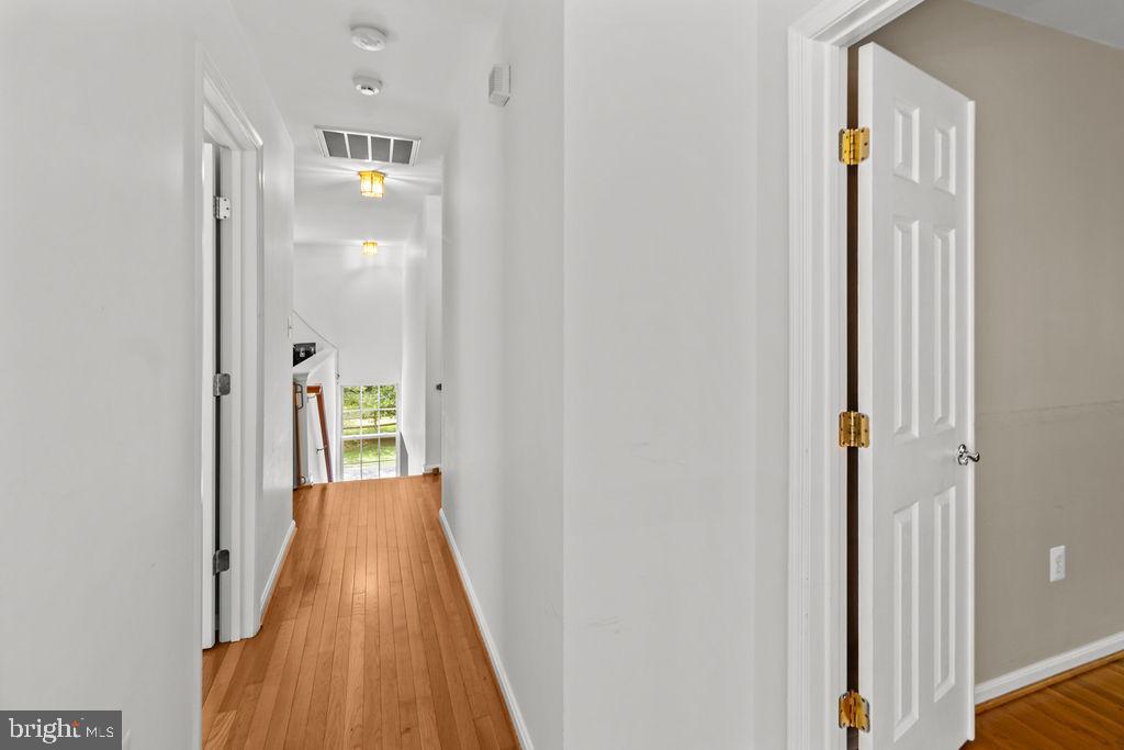 LONGEMEADE - Residential