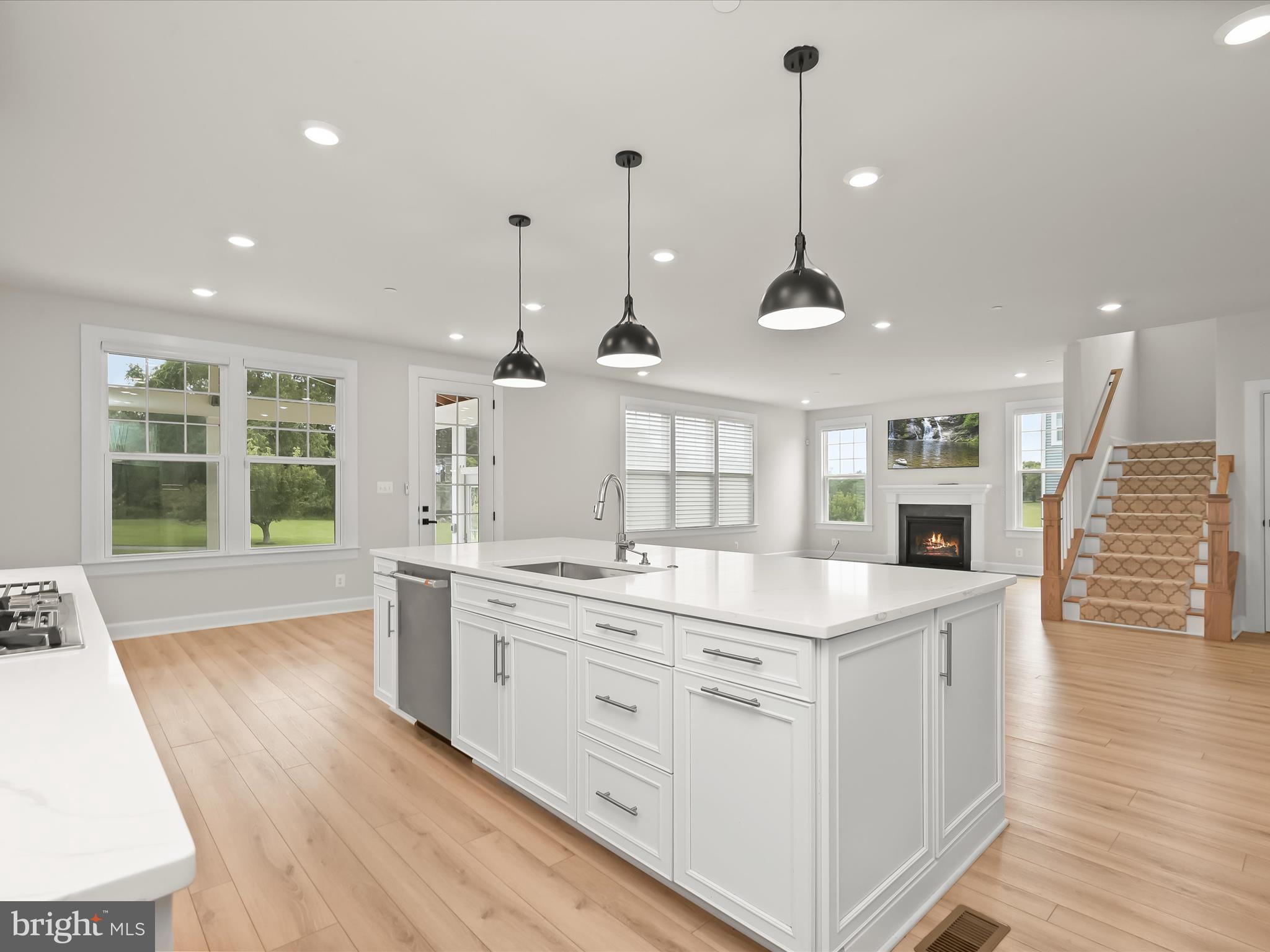 MAPLE LAWN SOUTH - Residential