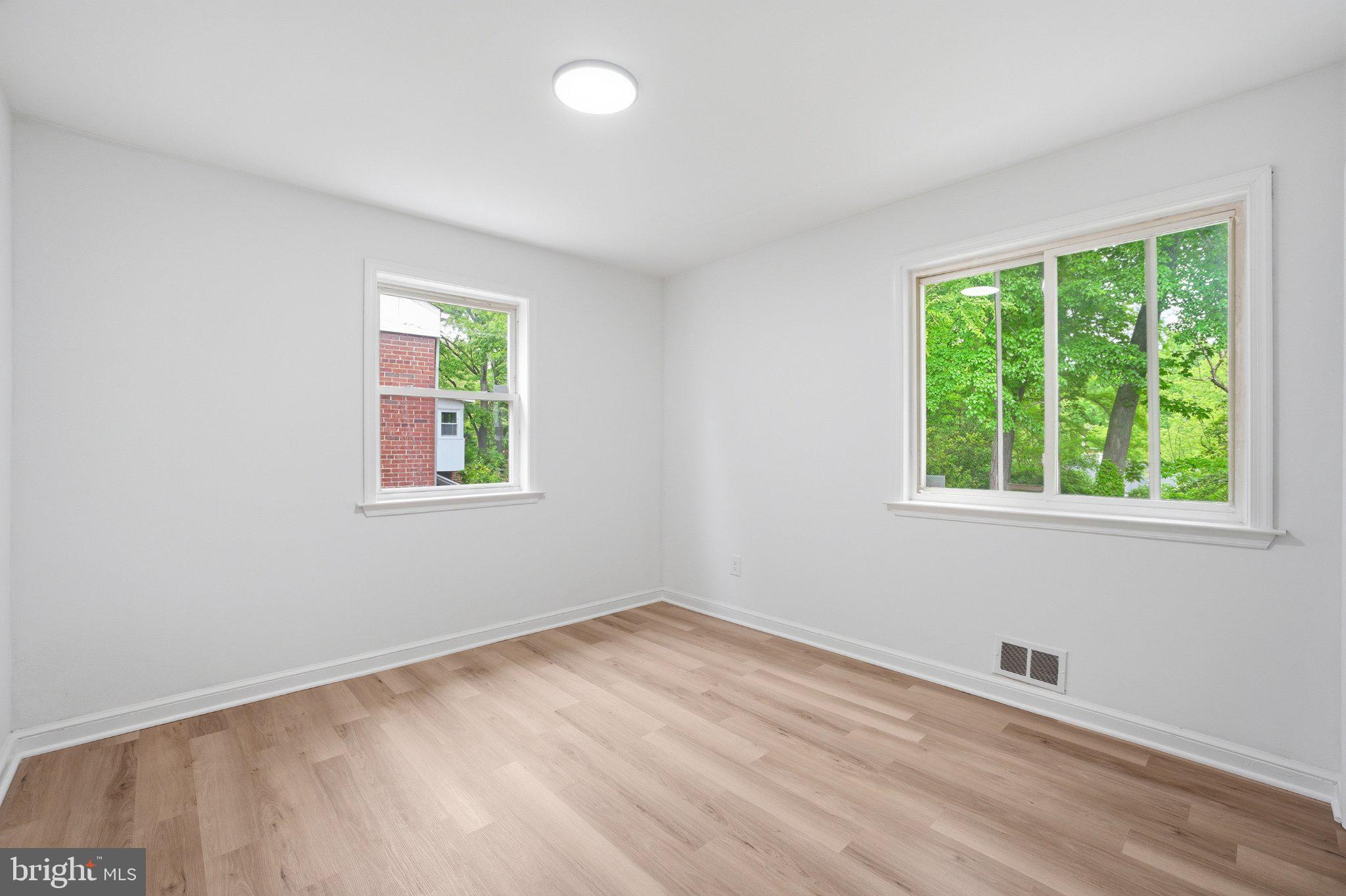 UNIVERSITY PARK - Residential