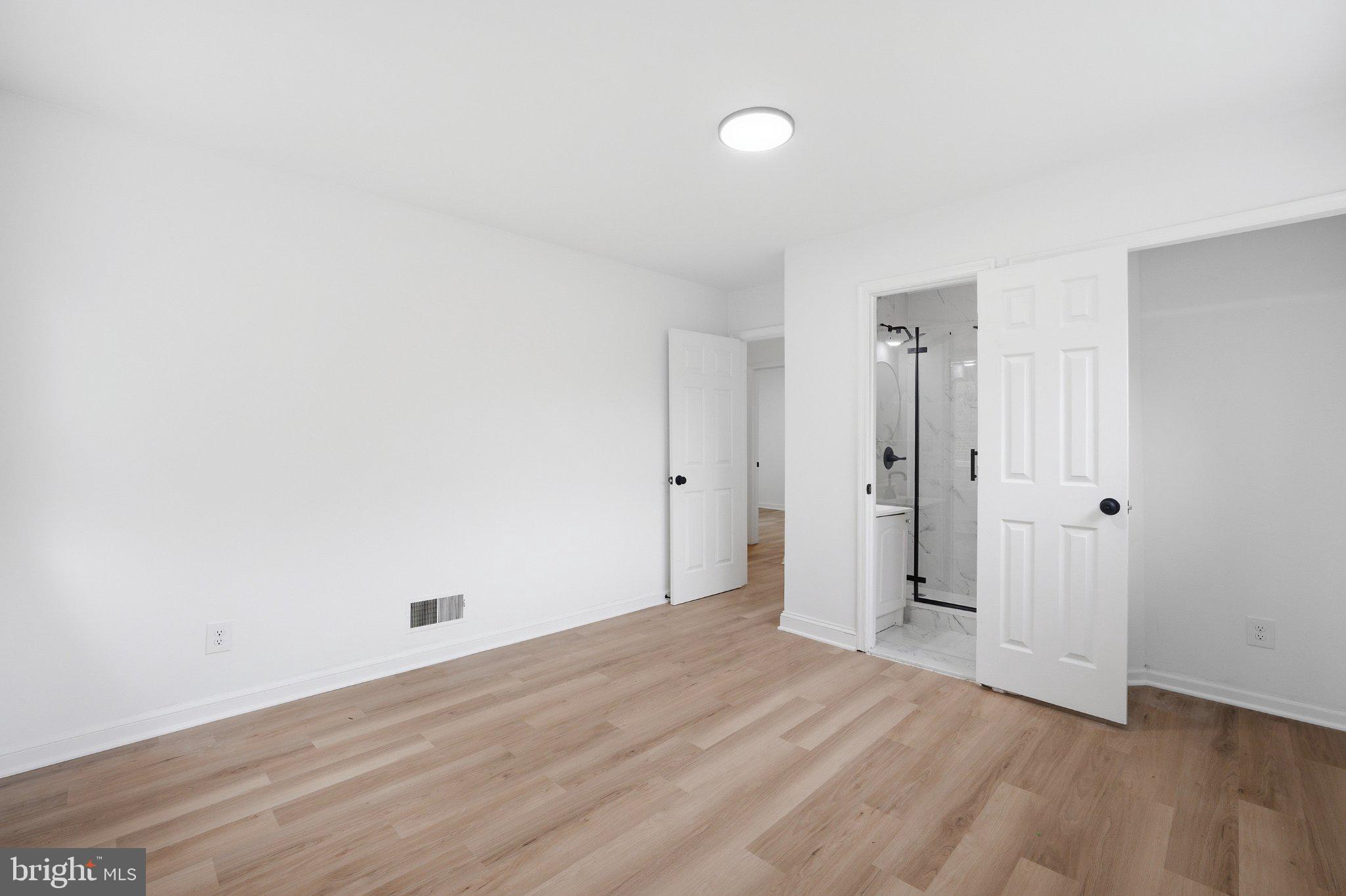 UNIVERSITY PARK - Residential