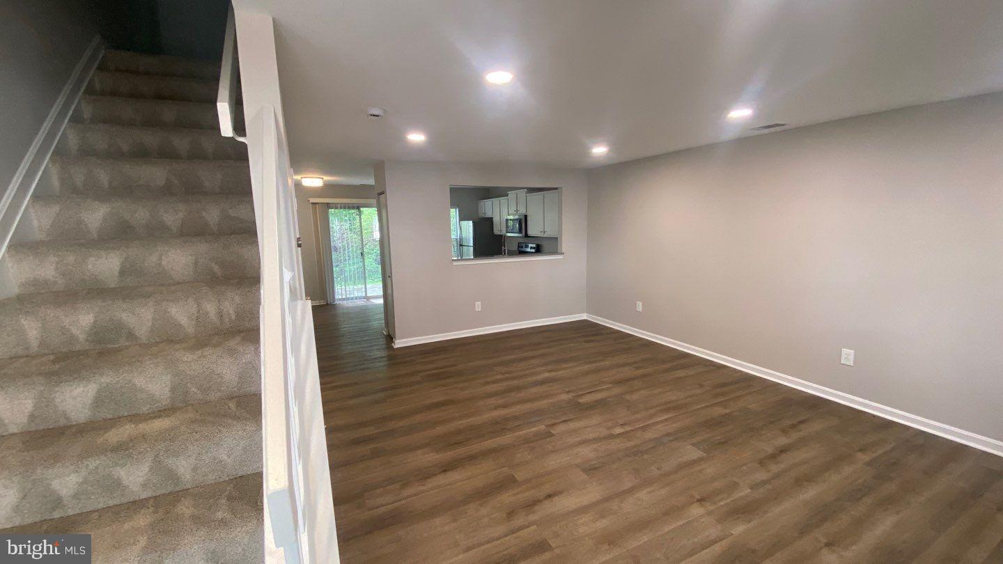 DORSEY PLACE - Residential Lease