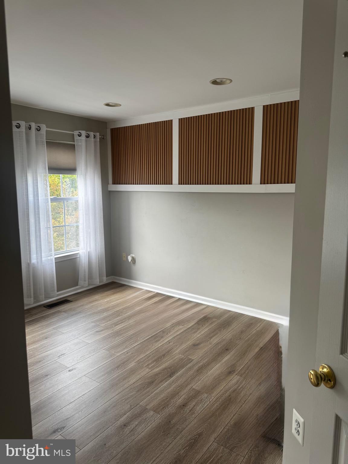 LINCOLN PARK - Residential