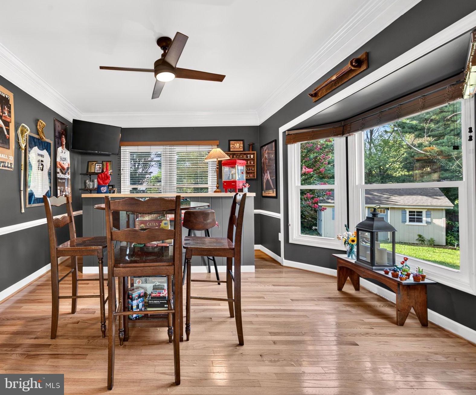 POOLESVILLE - Residential