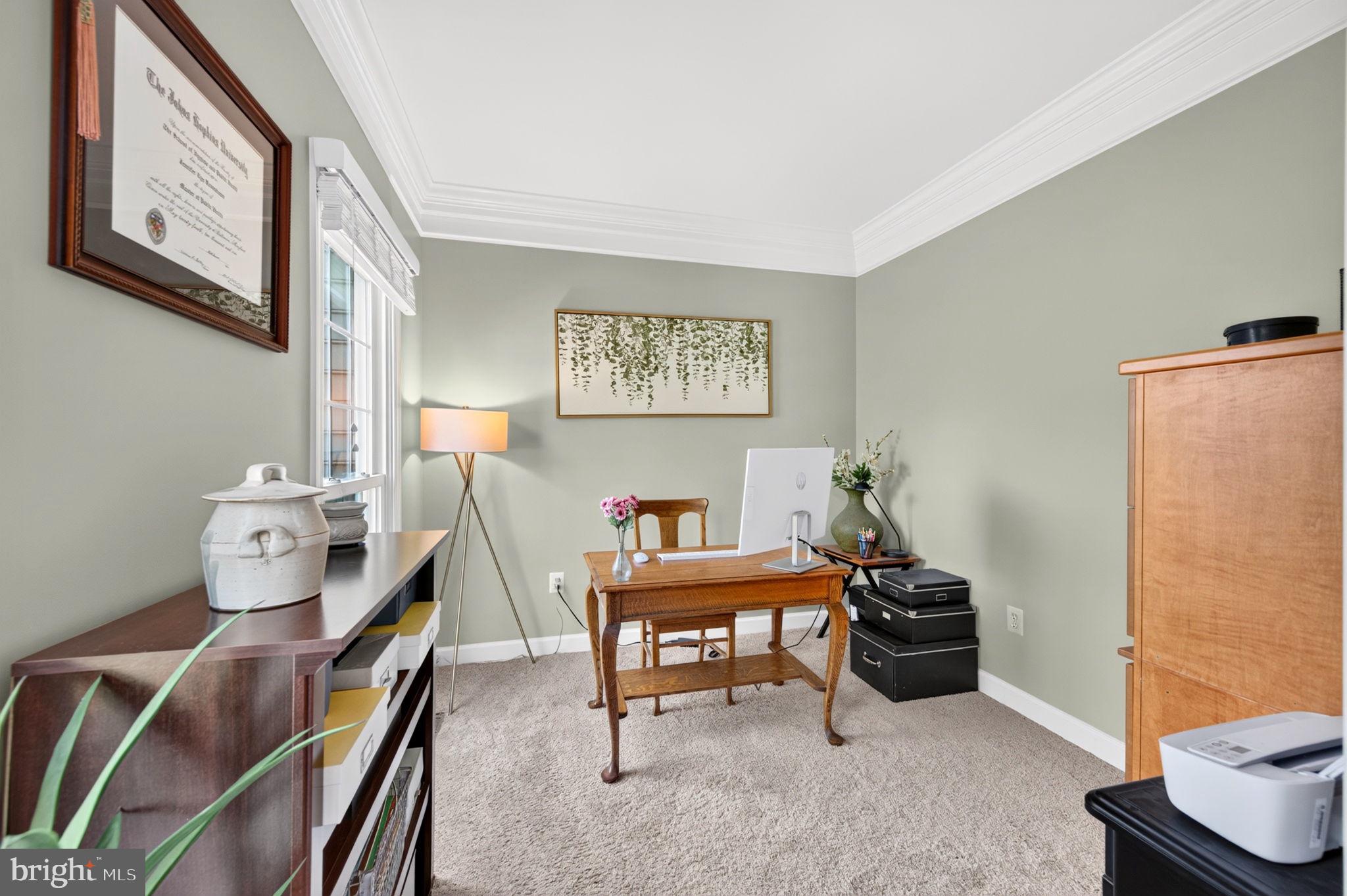 POOLESVILLE - Residential
