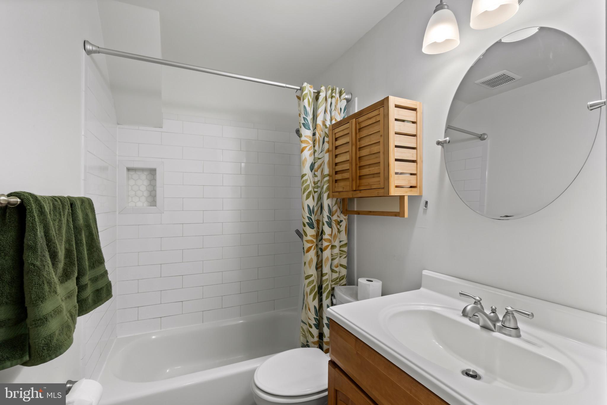 GLEN BURNIE PARK - Residential