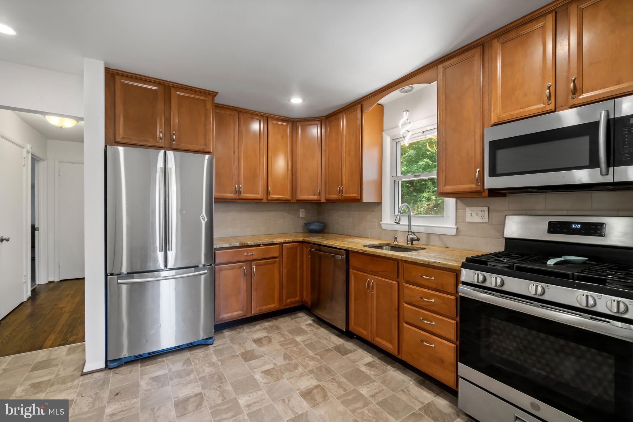 GLEN BURNIE PARK - Residential