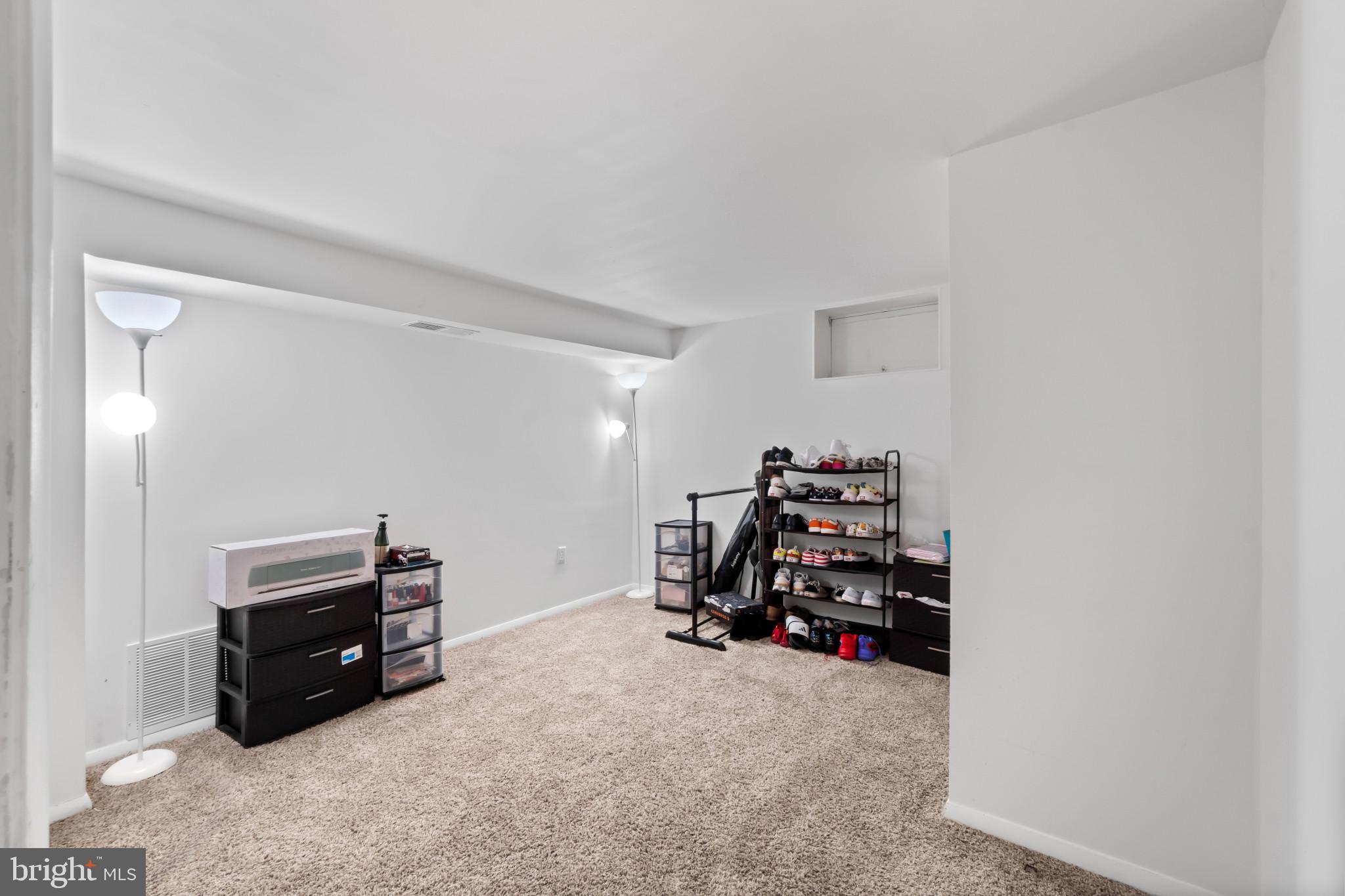 GLEN BURNIE PARK - Residential