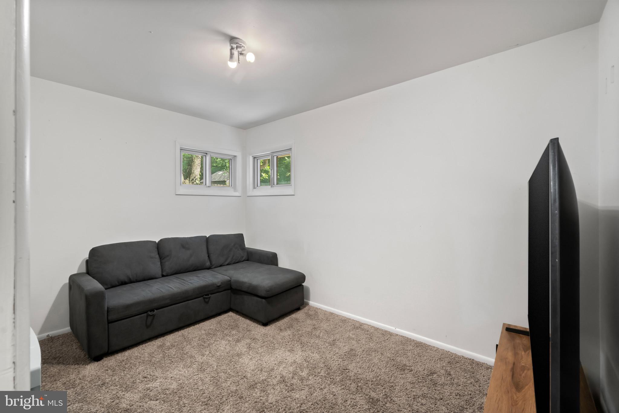 GLEN BURNIE PARK - Residential