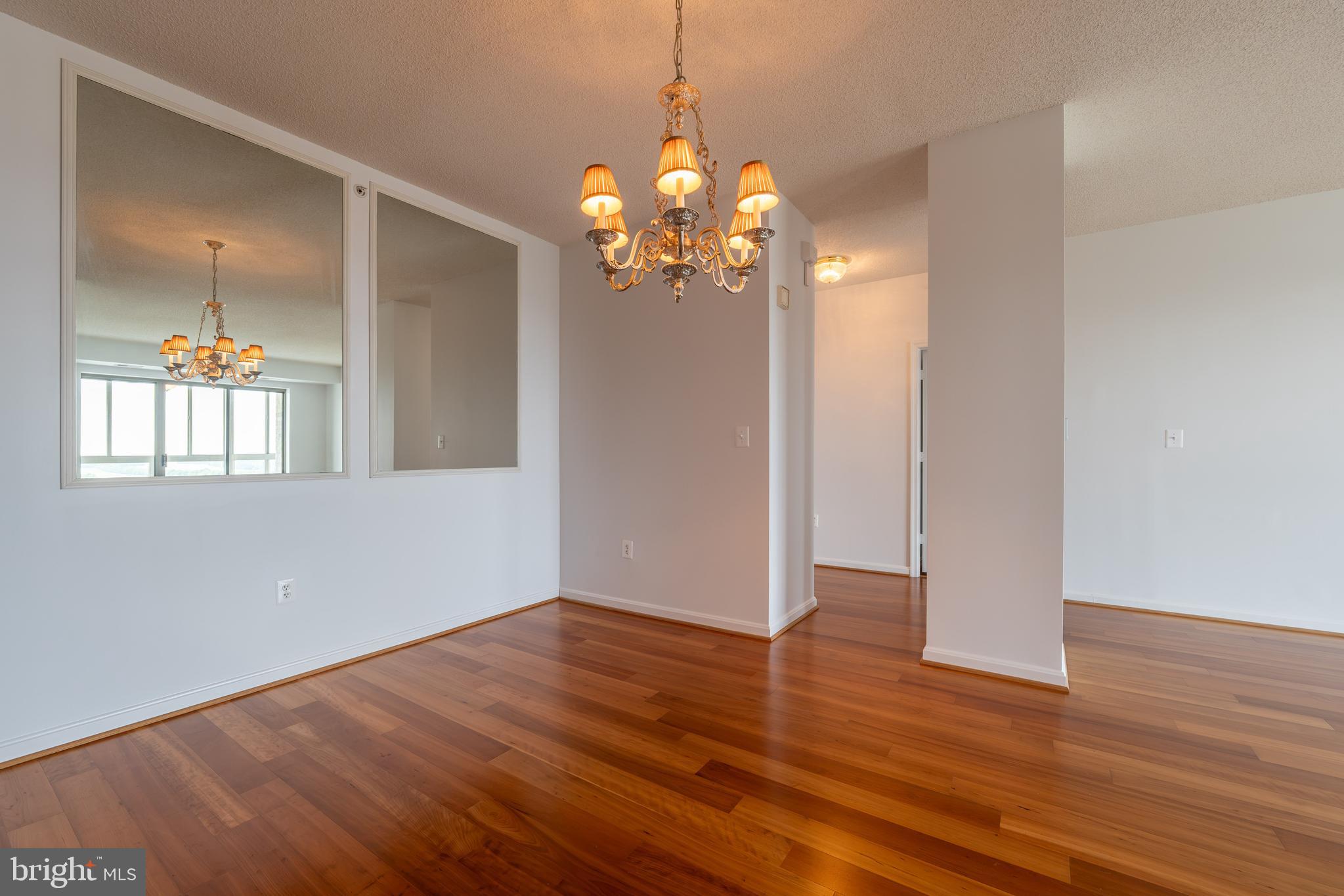 RIVERVIEW AT LANSDOWNE WOODS - Residential