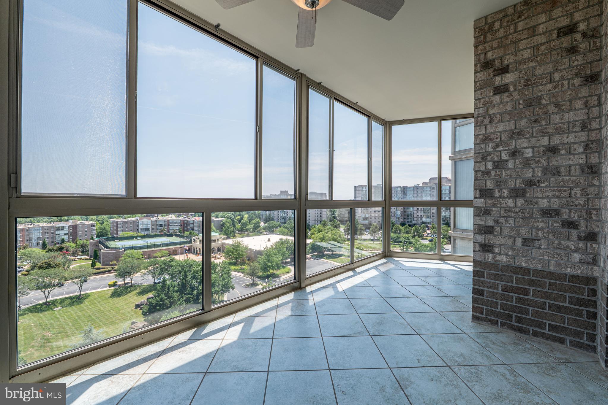 RIVERVIEW AT LANSDOWNE WOODS - Residential