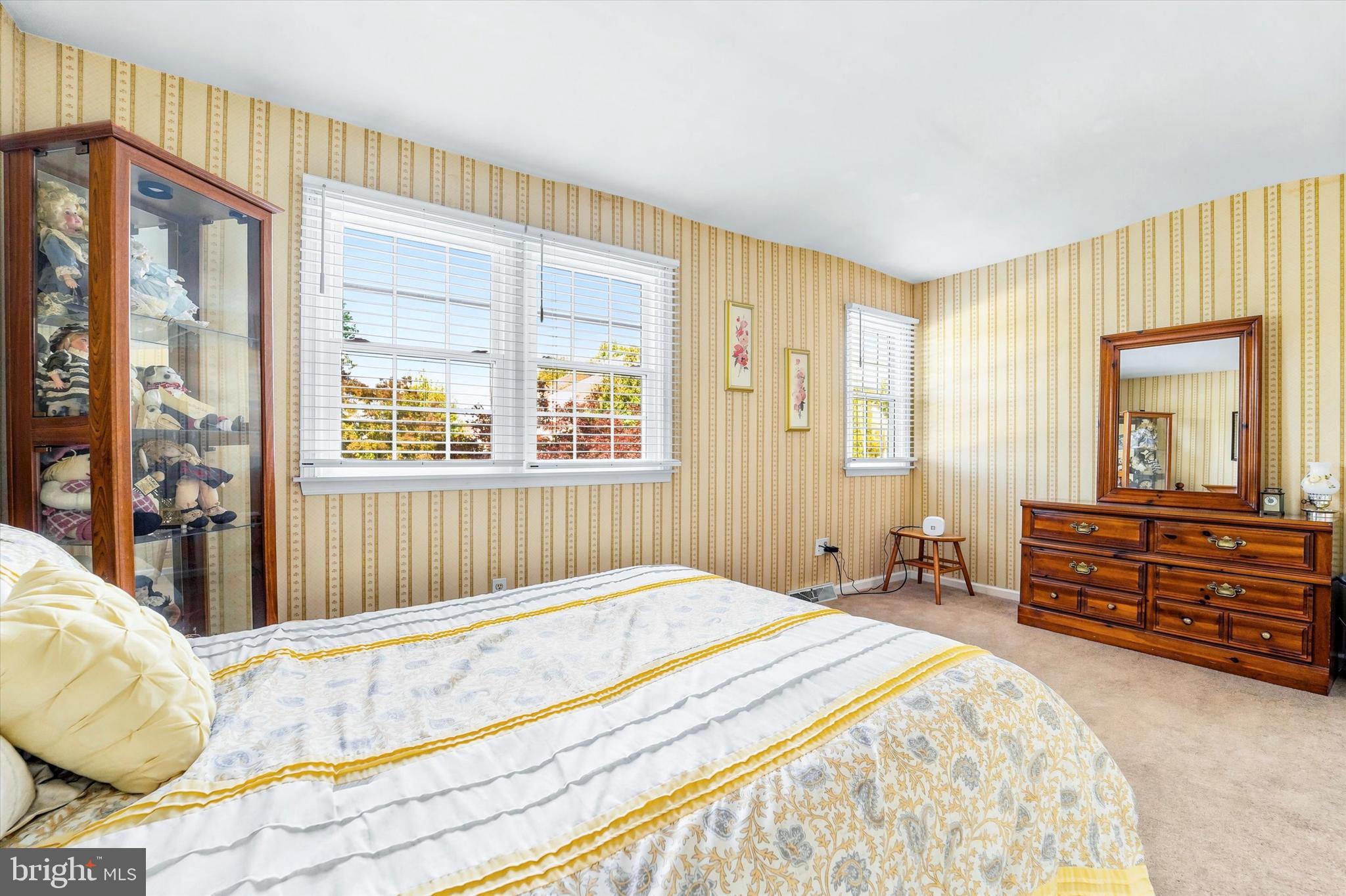 WOODMERE PARK - Residential