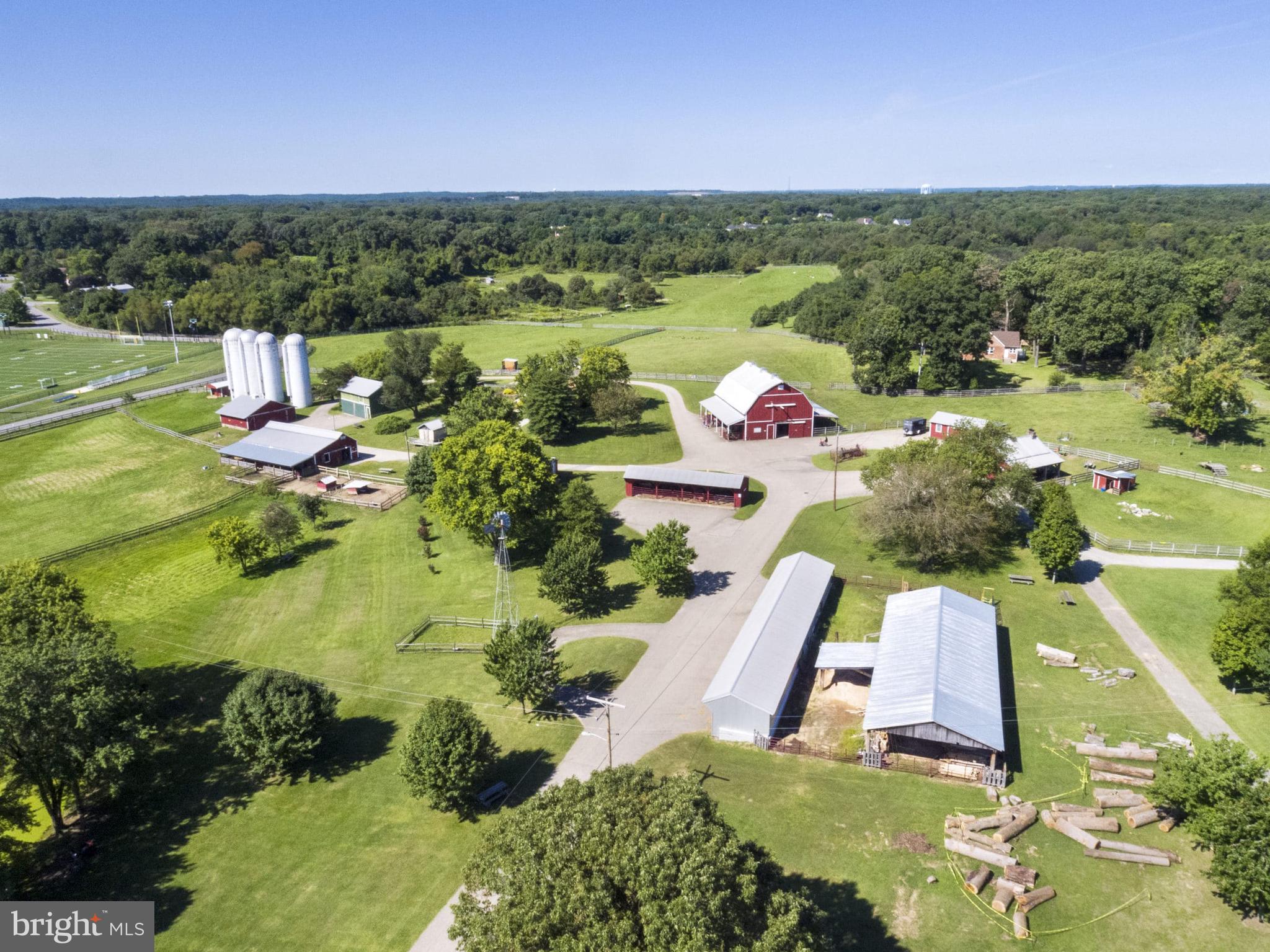 ENCLAVE AT OAK HILL - Residential