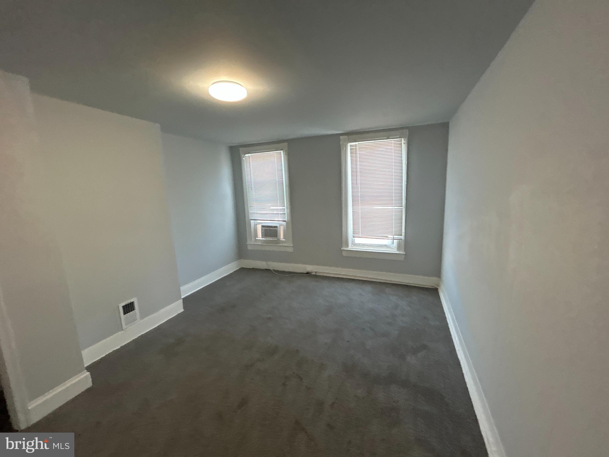 OLIVER - Residential