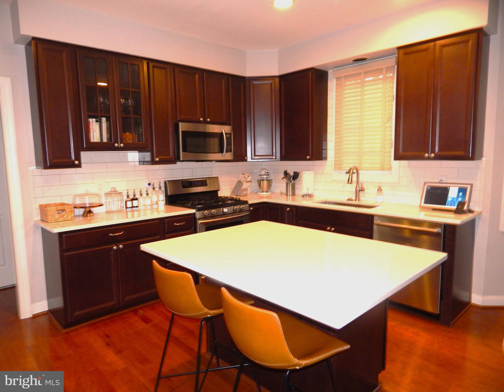 SULLY STATION - Residential