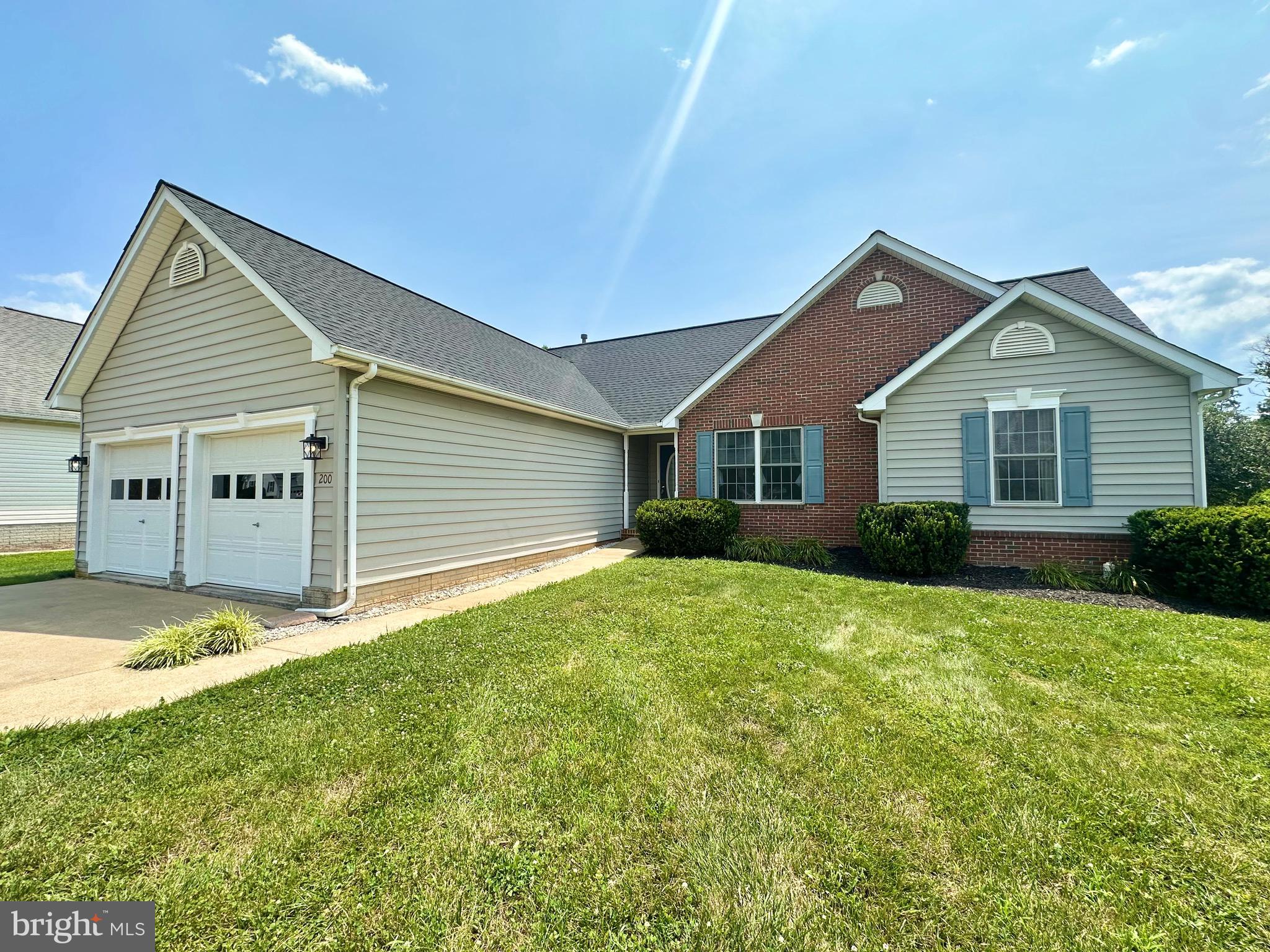 BATTLEFIELD ESTATES - Residential