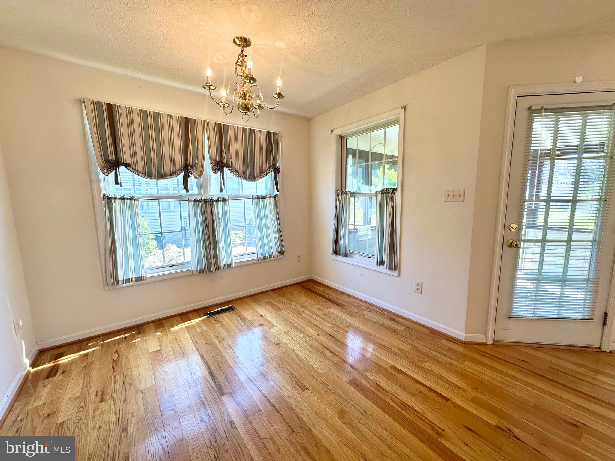 BATTLEFIELD ESTATES - Residential
