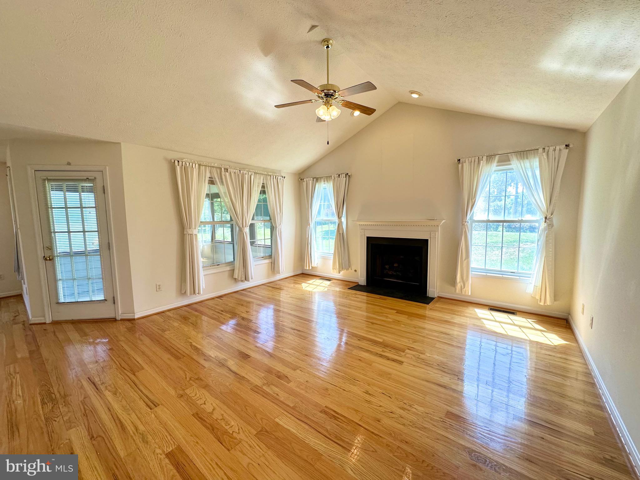 BATTLEFIELD ESTATES - Residential