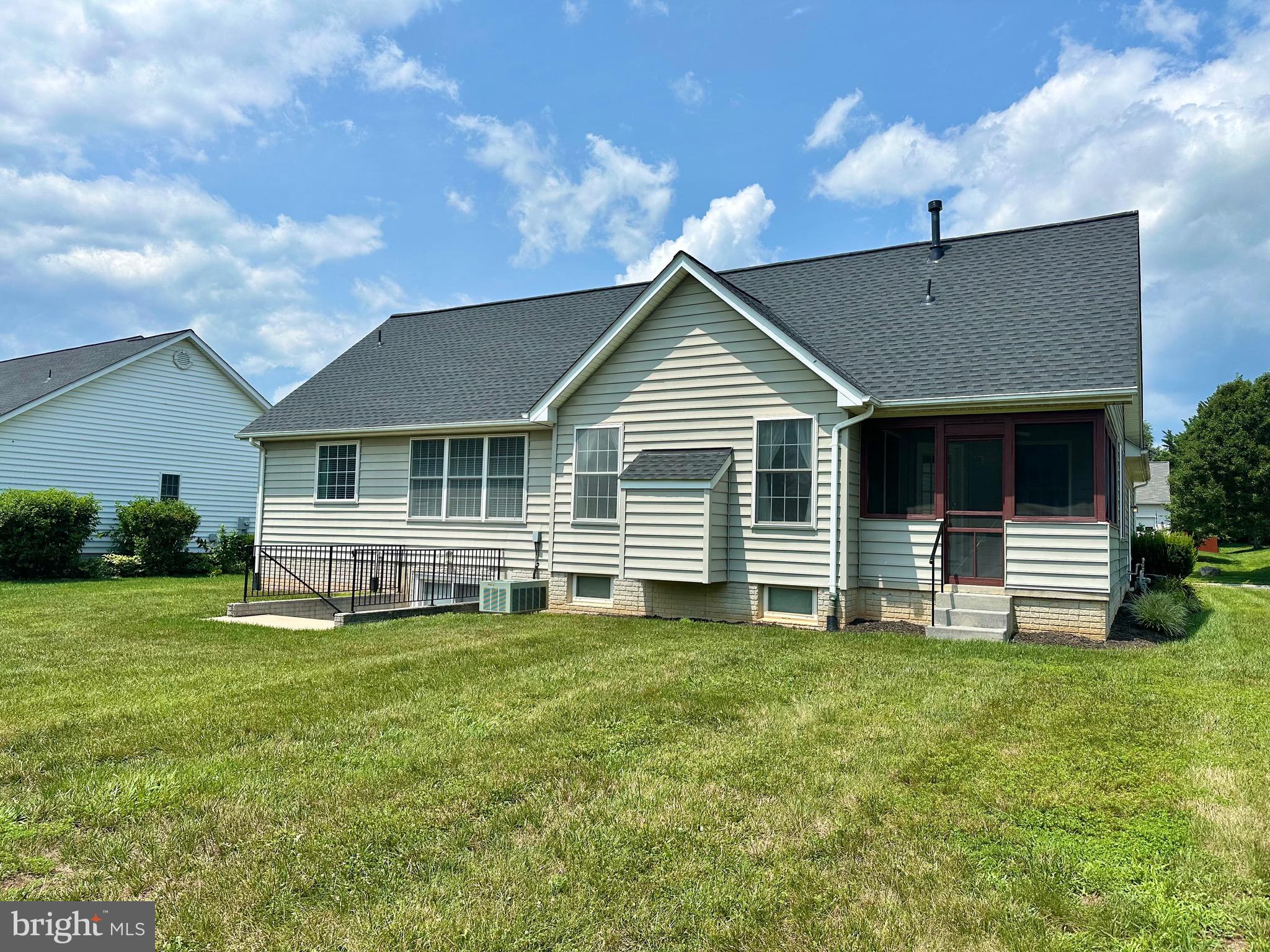 BATTLEFIELD ESTATES - Residential