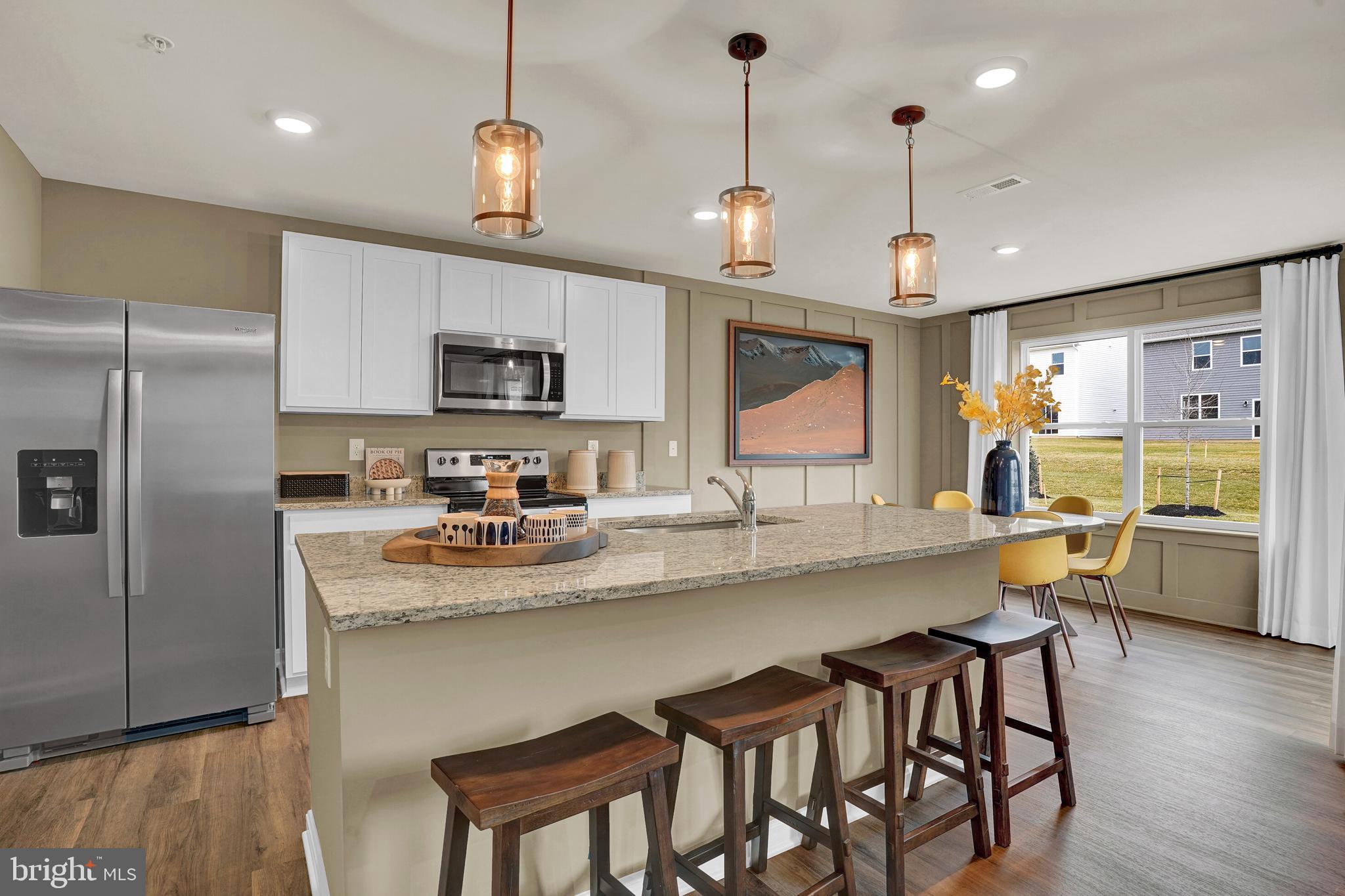 WEST WIND - Residential