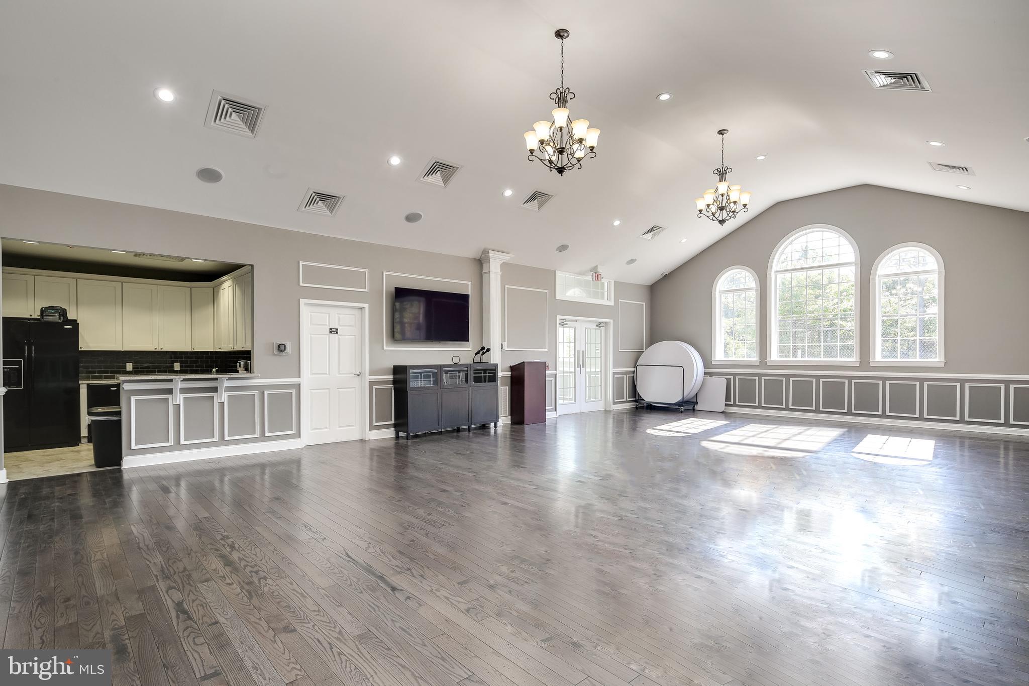 THE ENCLAVE AT ARUNDEL PRESERVE - Residential Lease