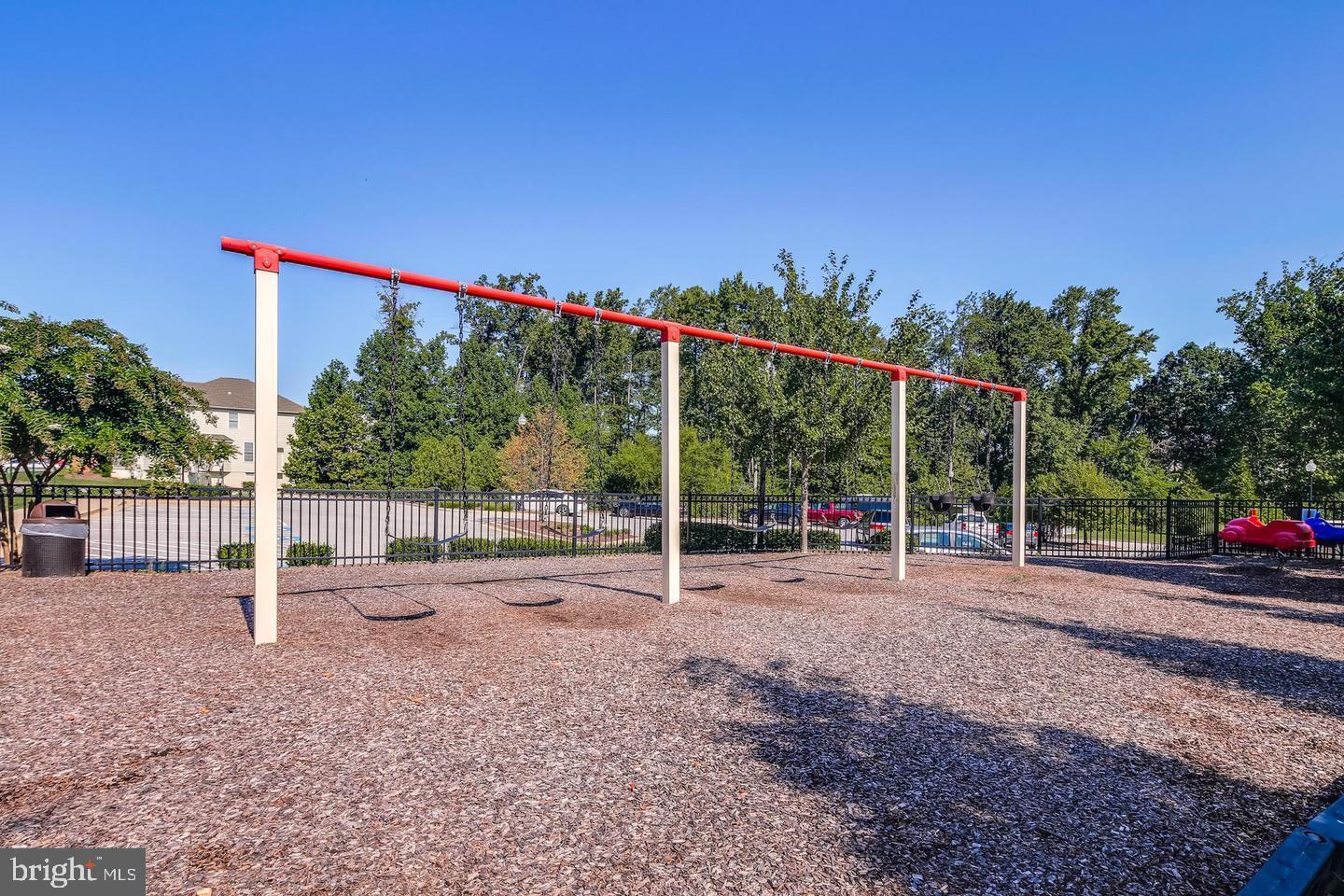 THE ENCLAVE AT ARUNDEL PRESERVE - Residential Lease