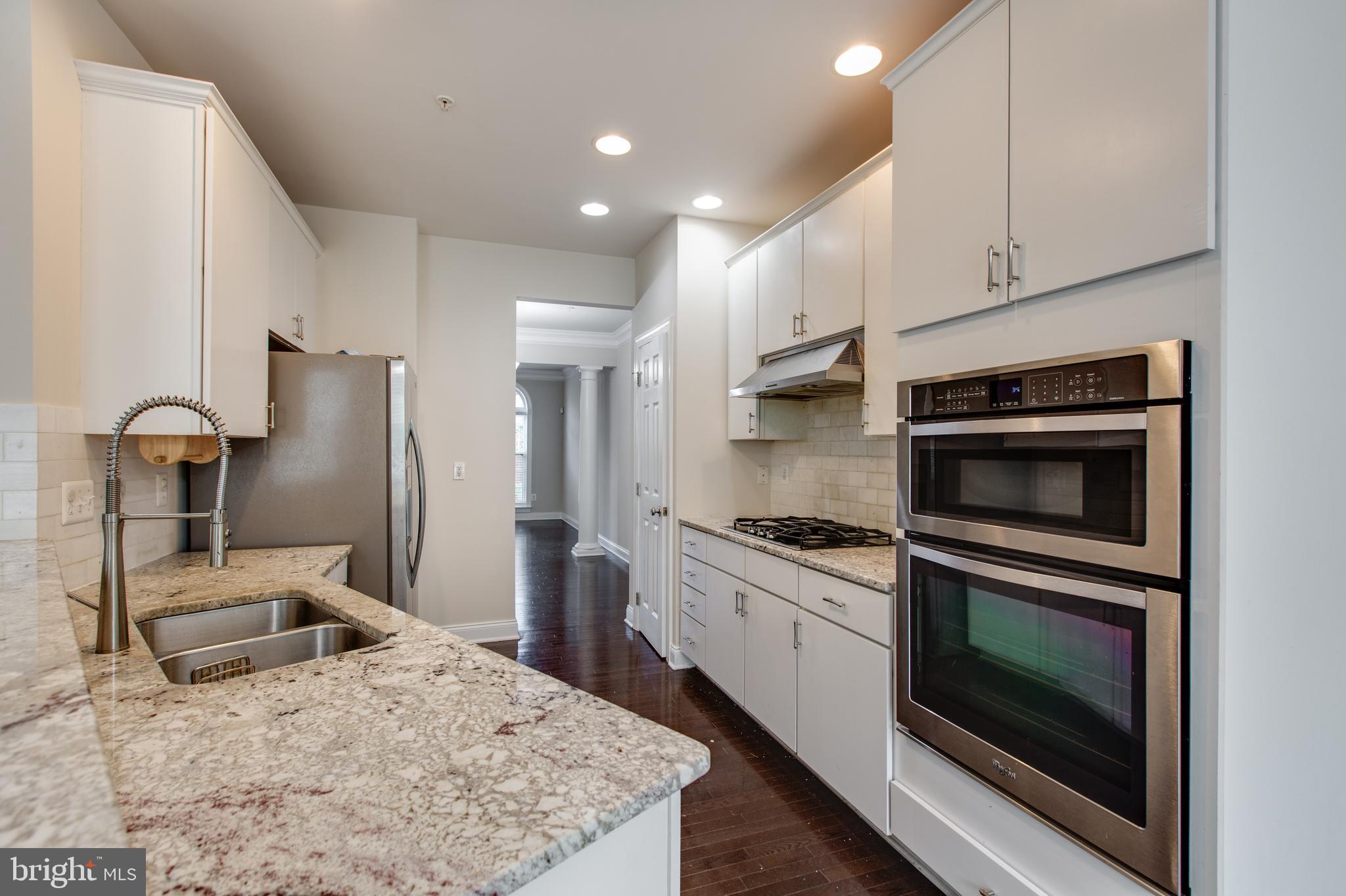 THE ENCLAVE AT ARUNDEL PRESERVE - Residential Lease