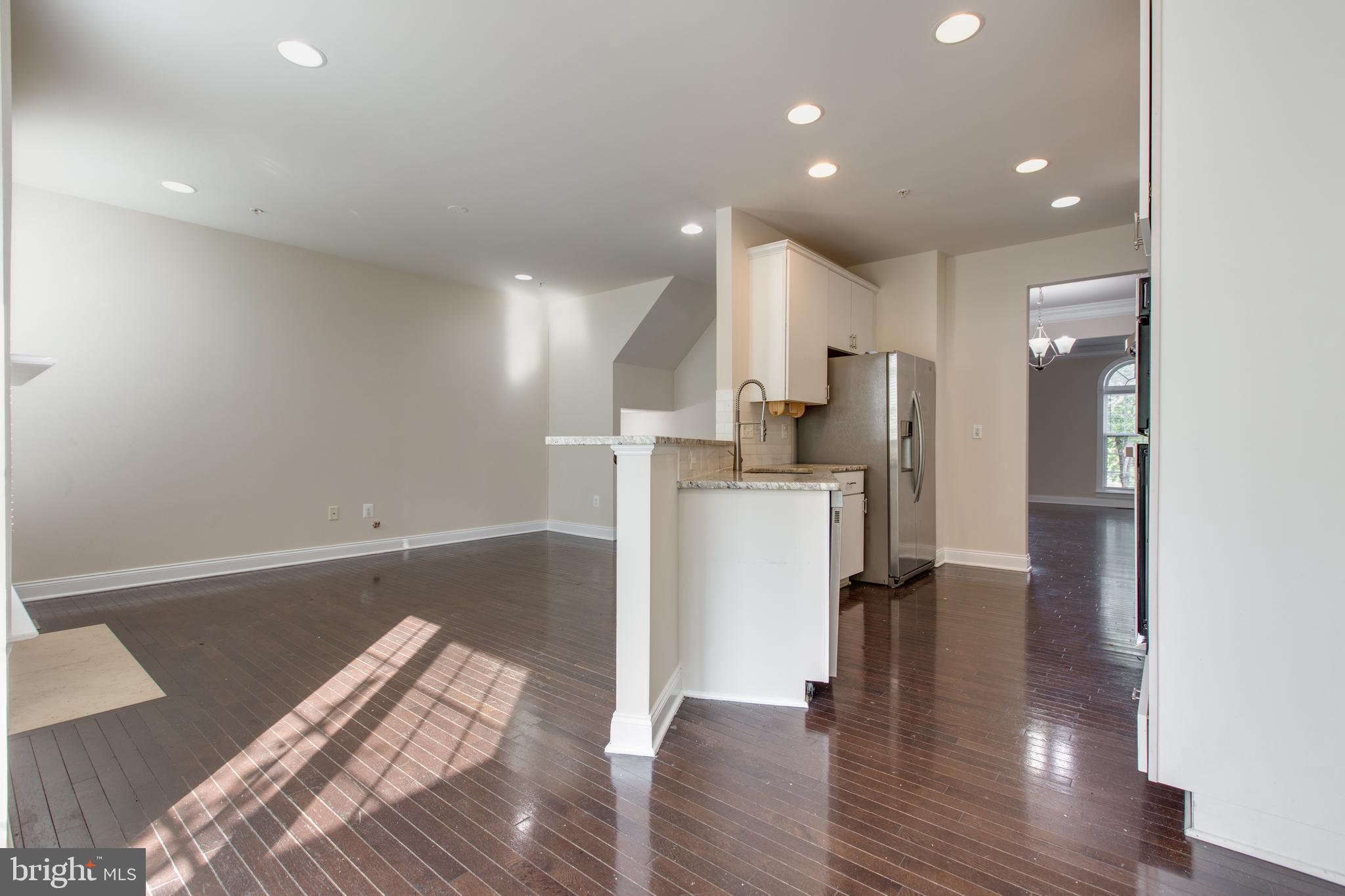 THE ENCLAVE AT ARUNDEL PRESERVE - Residential Lease