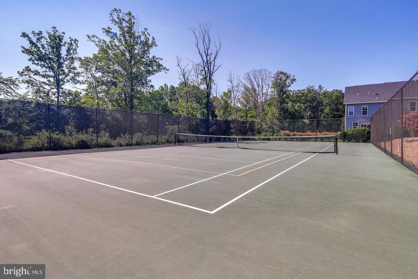 THE ENCLAVE AT ARUNDEL PRESERVE - Residential Lease