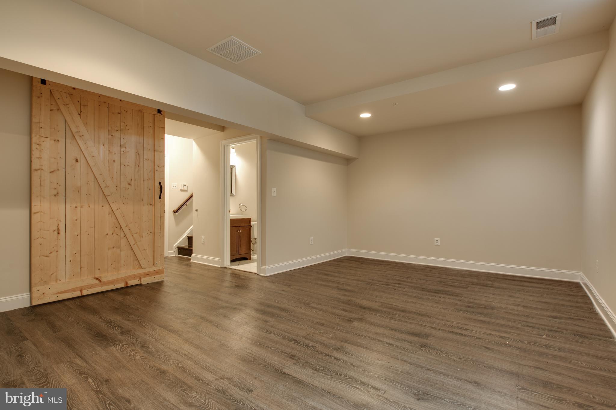 THE ENCLAVE AT ARUNDEL PRESERVE - Residential Lease