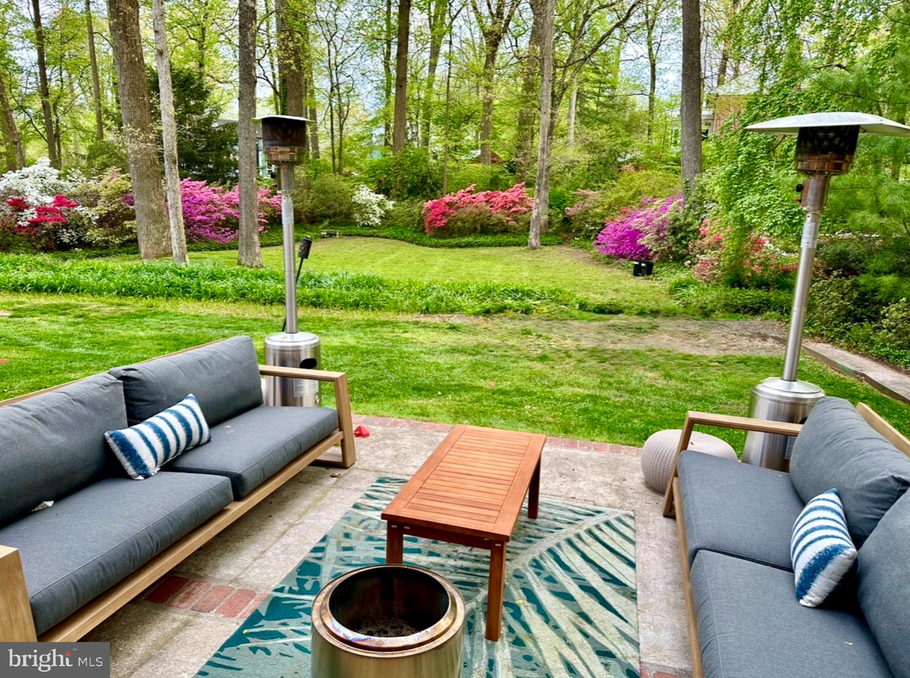 BARCROFT LAKE SHORES - Residential