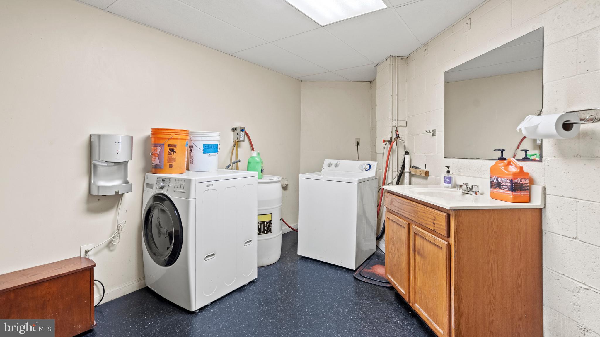 EAST BALTIMORE MIDWAY - Commercial Sale