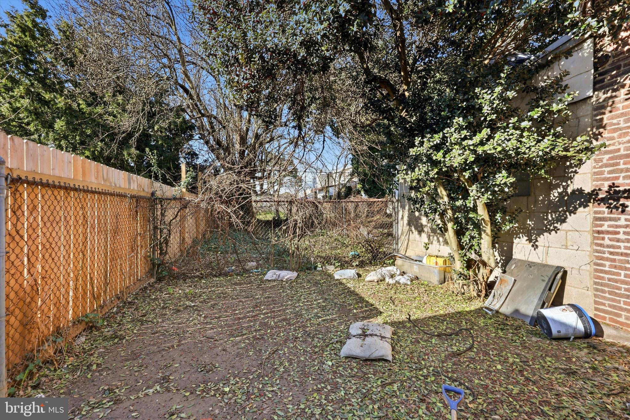 FRANKFORD - Residential