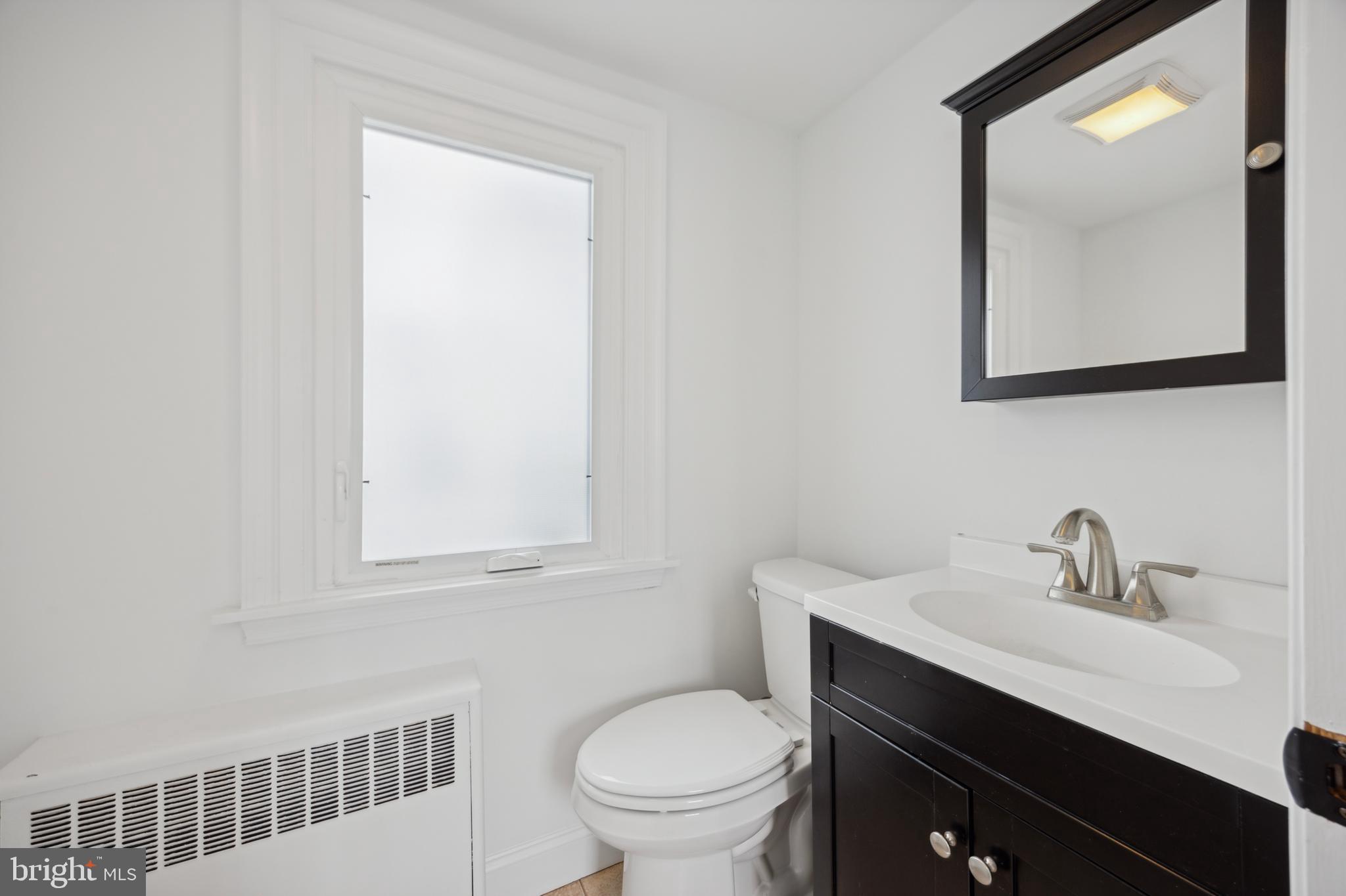 GLENSIDE - Residential Lease
