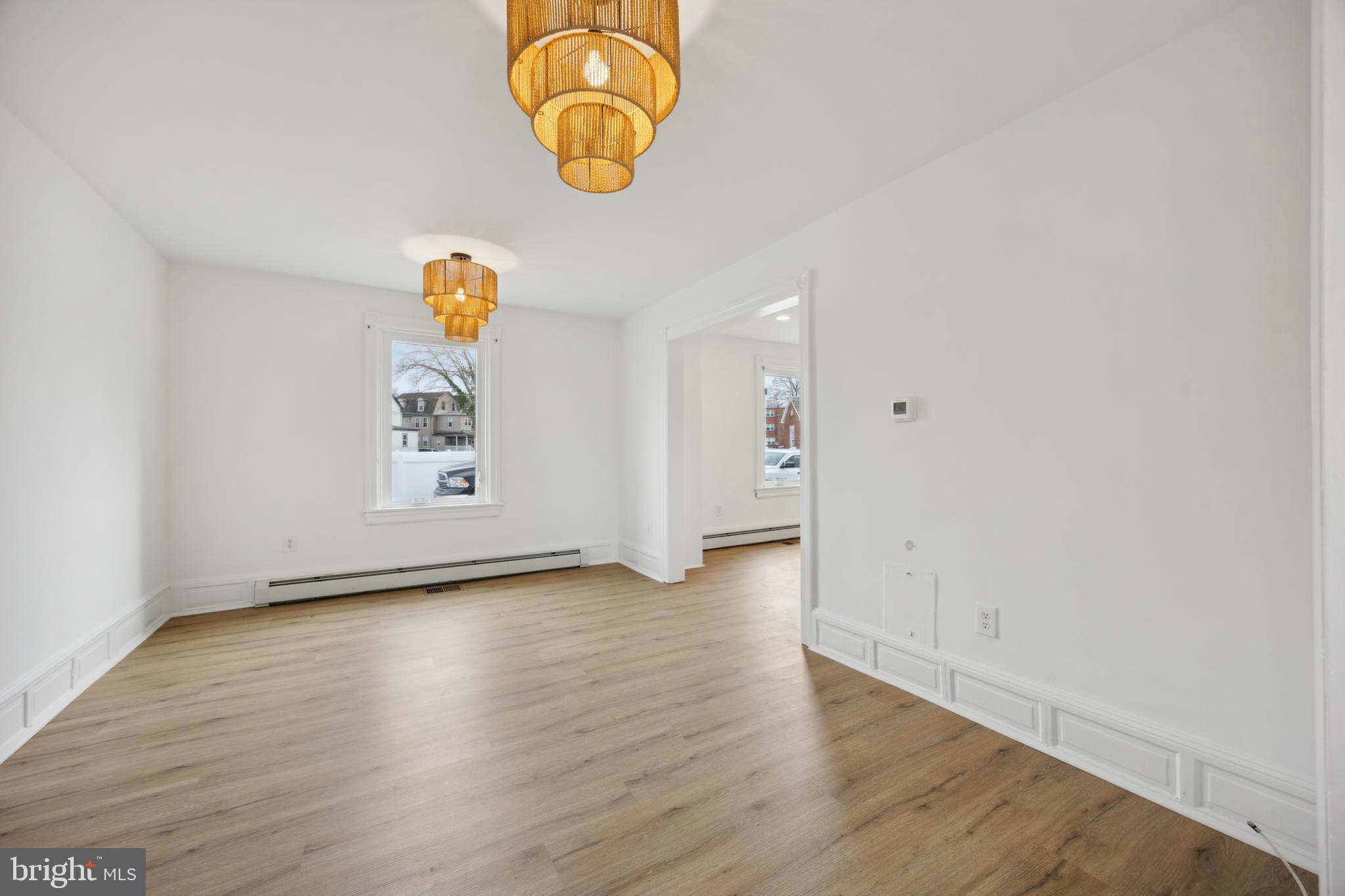 GLENSIDE - Residential Lease