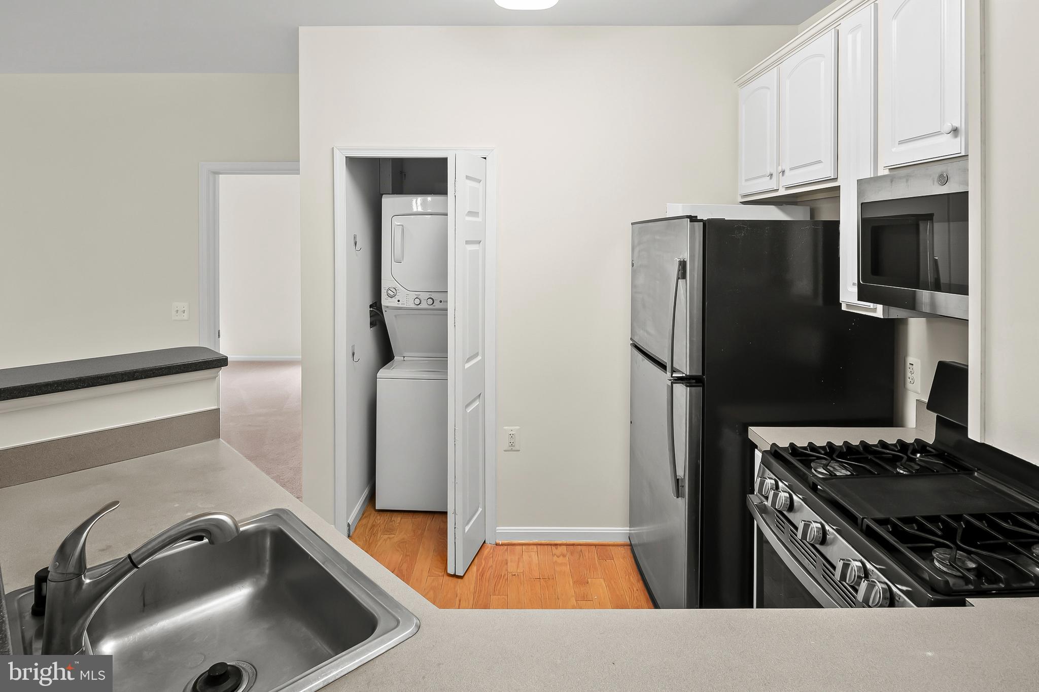 BOWIE TOWERS - Residential
