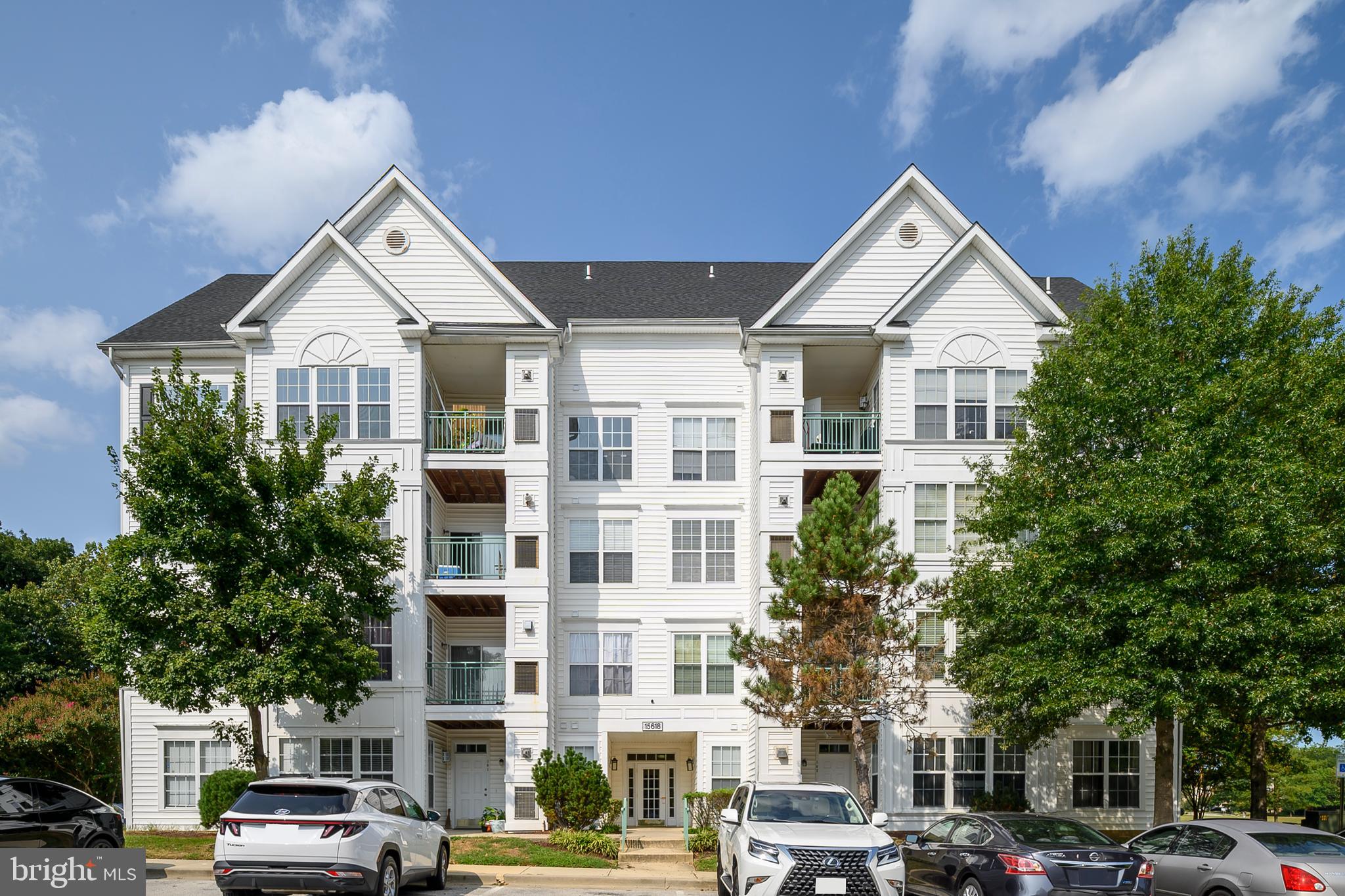 BOWIE TOWERS - Residential