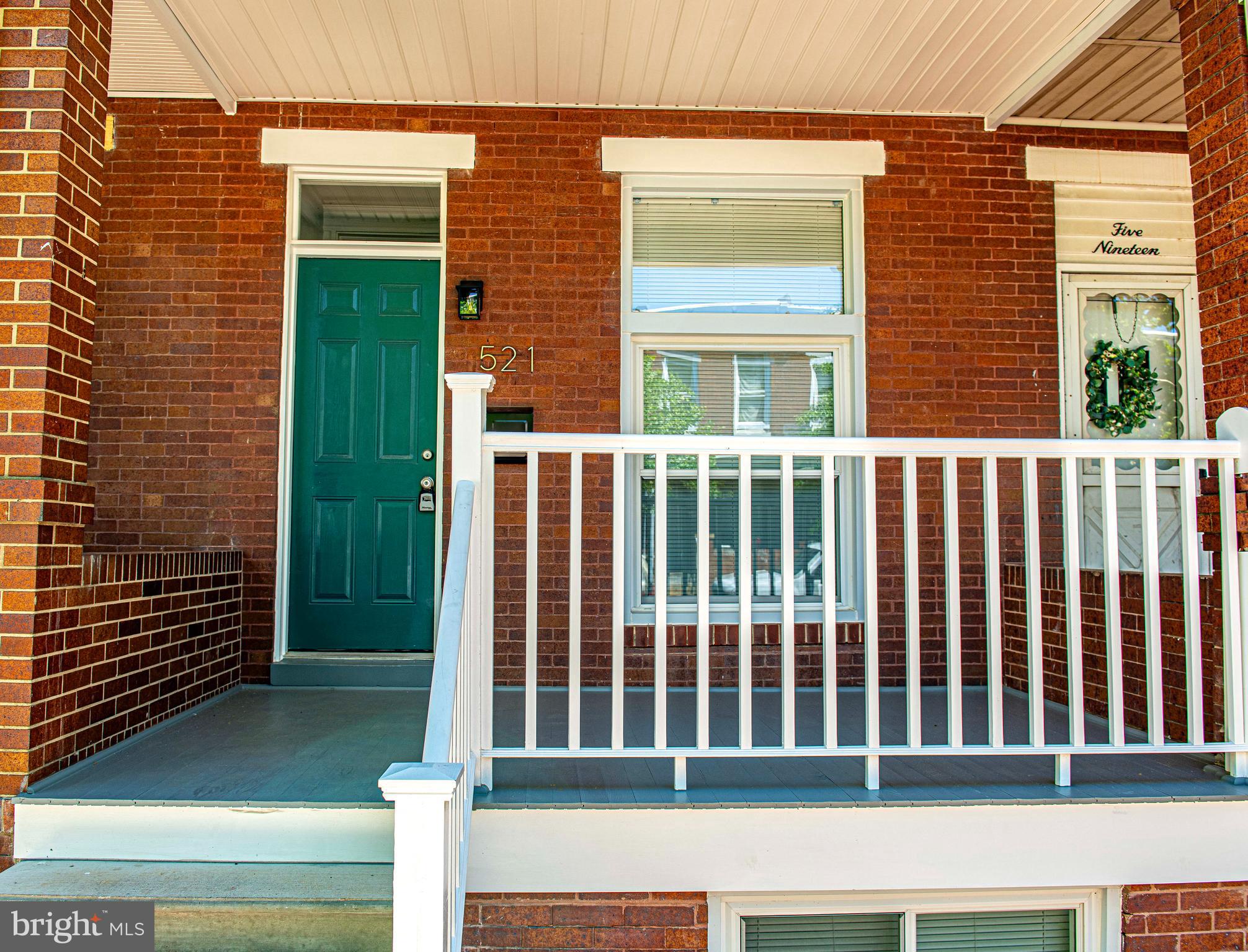 ELLWOOD PARK - Residential