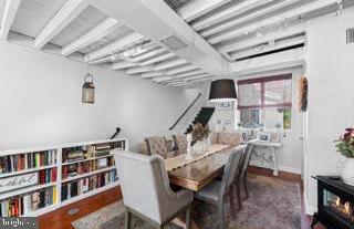 OLD CITY - Commercial Sale
