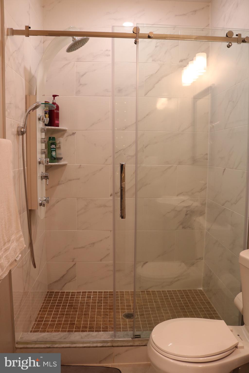 TEMPLE UNIVERSITY - Residential