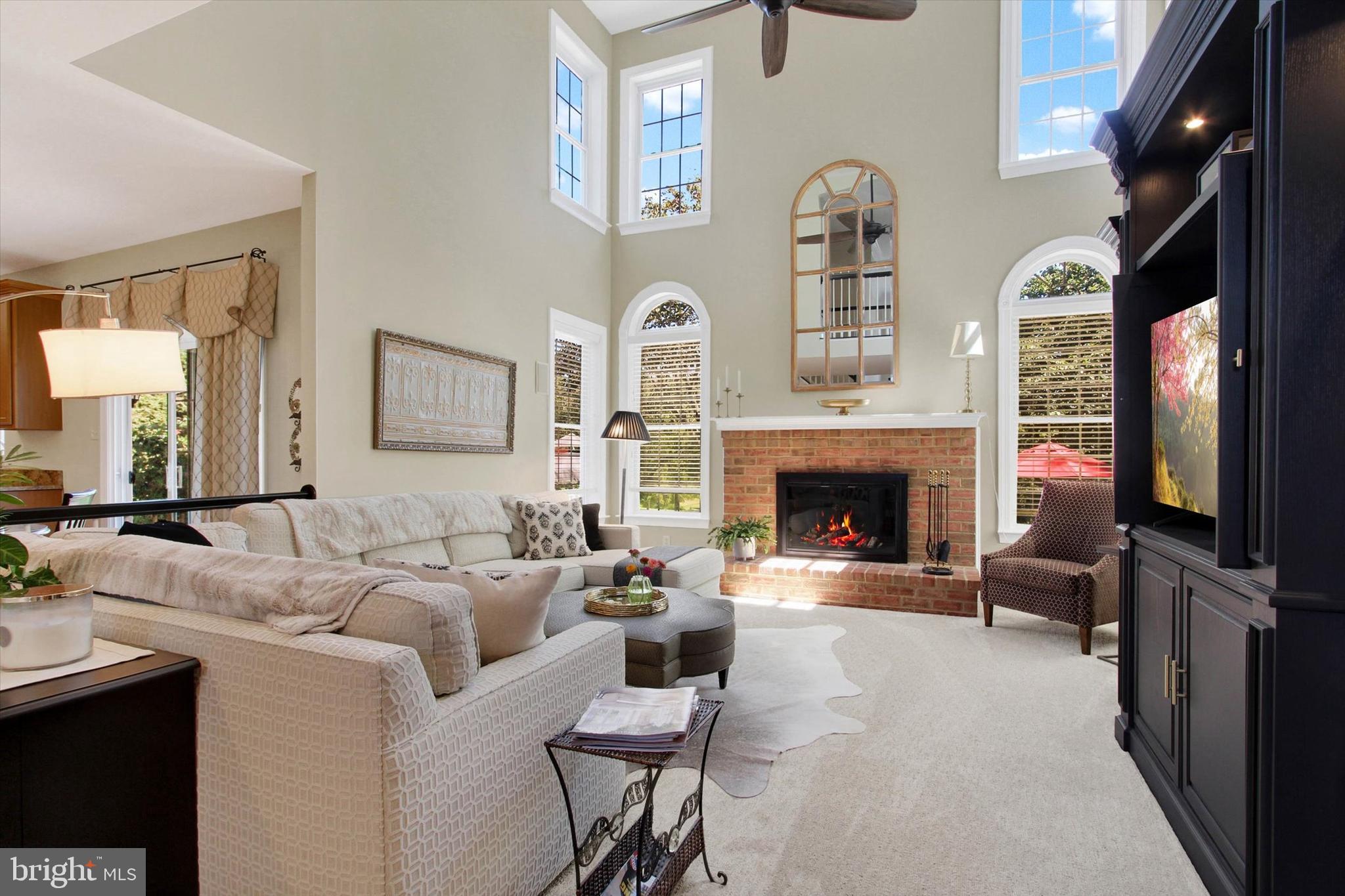 RIVER DOWNS - Residential