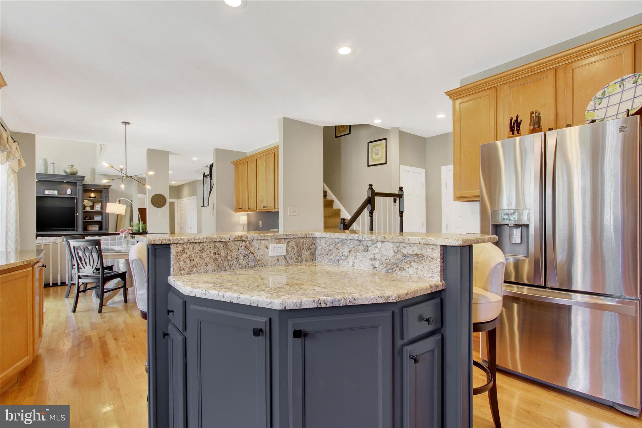 RIVER DOWNS - Residential