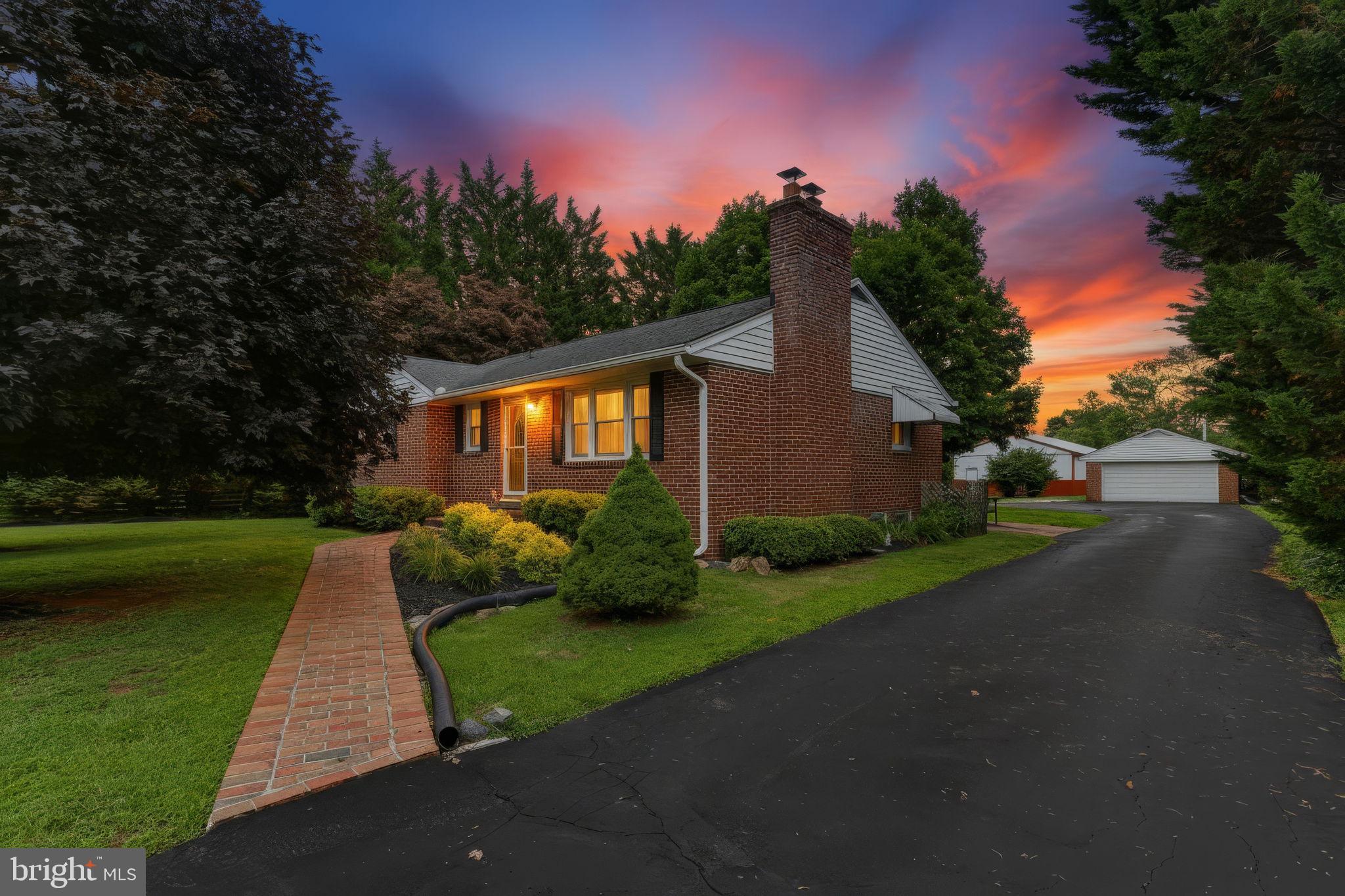DARWIN HEIGHTS - Residential