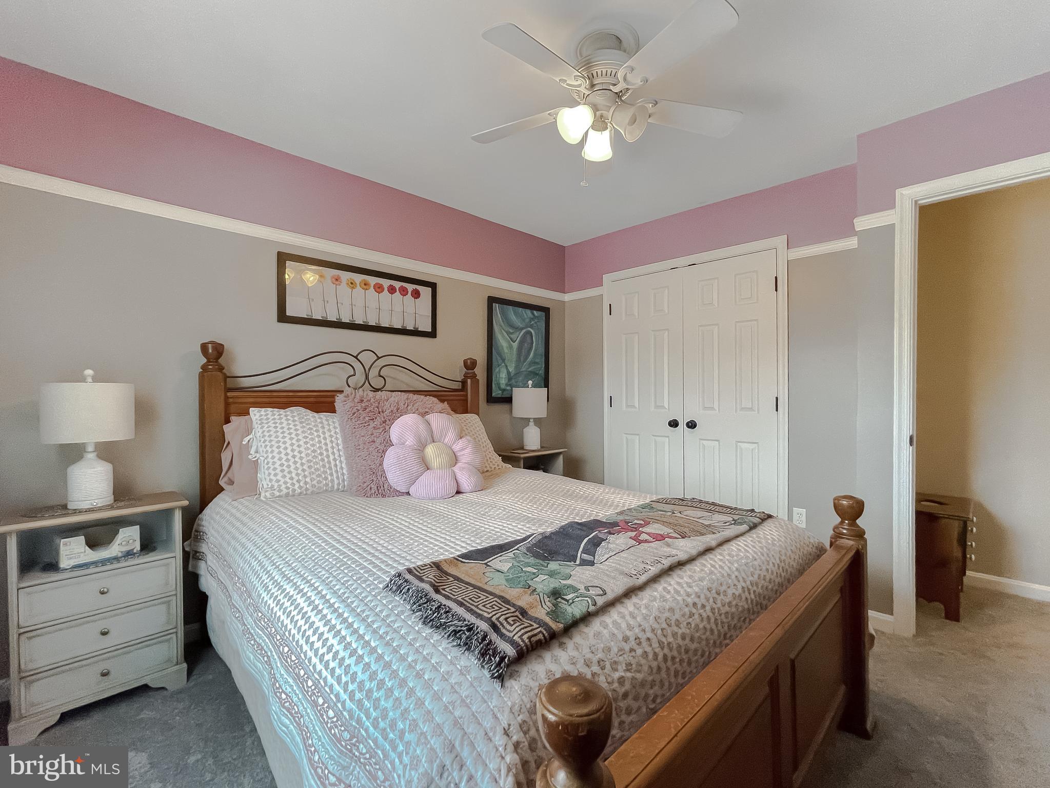 HUNTING QUARTERS - Residential