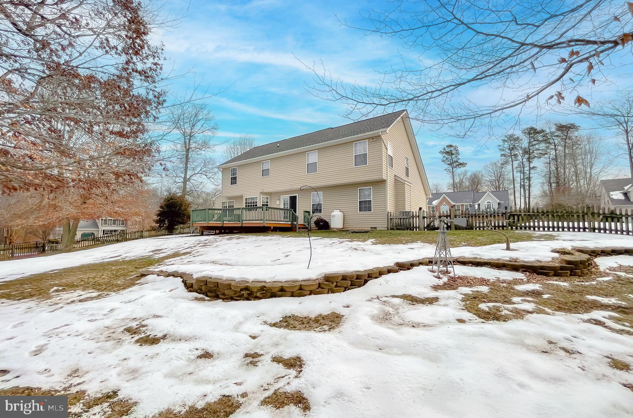 HUNTING QUARTERS - Residential