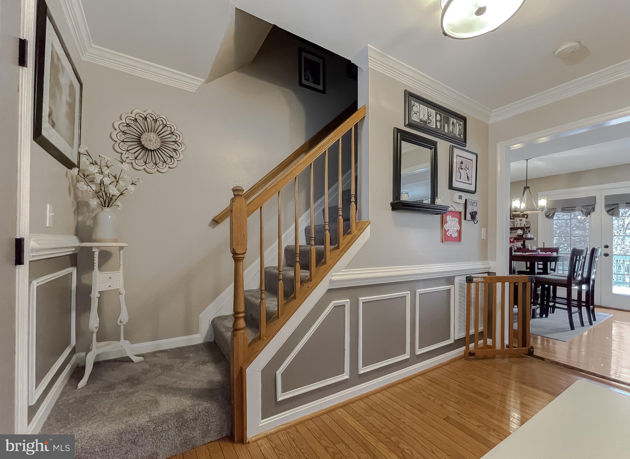 HUNTING QUARTERS - Residential