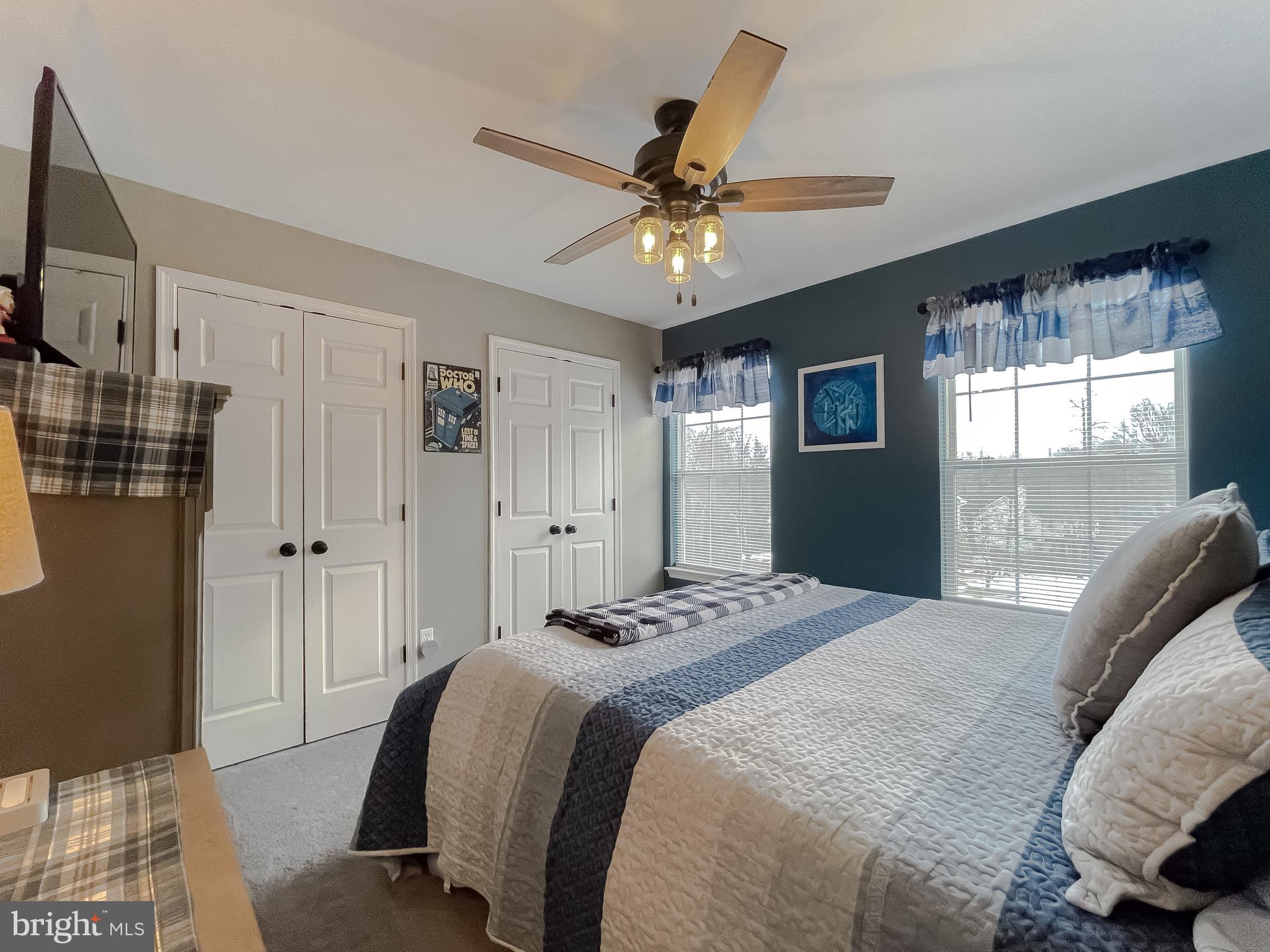 HUNTING QUARTERS - Residential