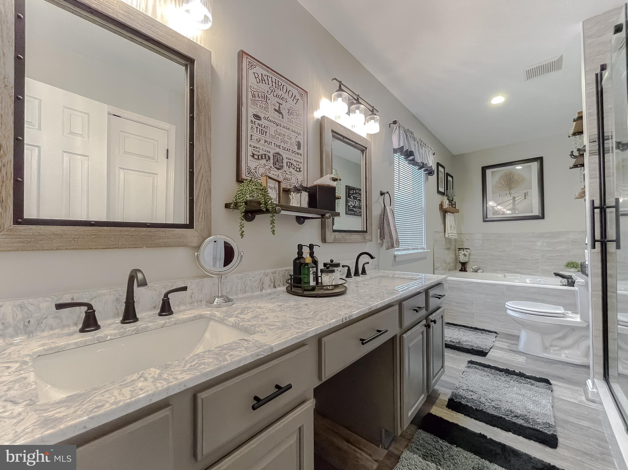 HUNTING QUARTERS - Residential
